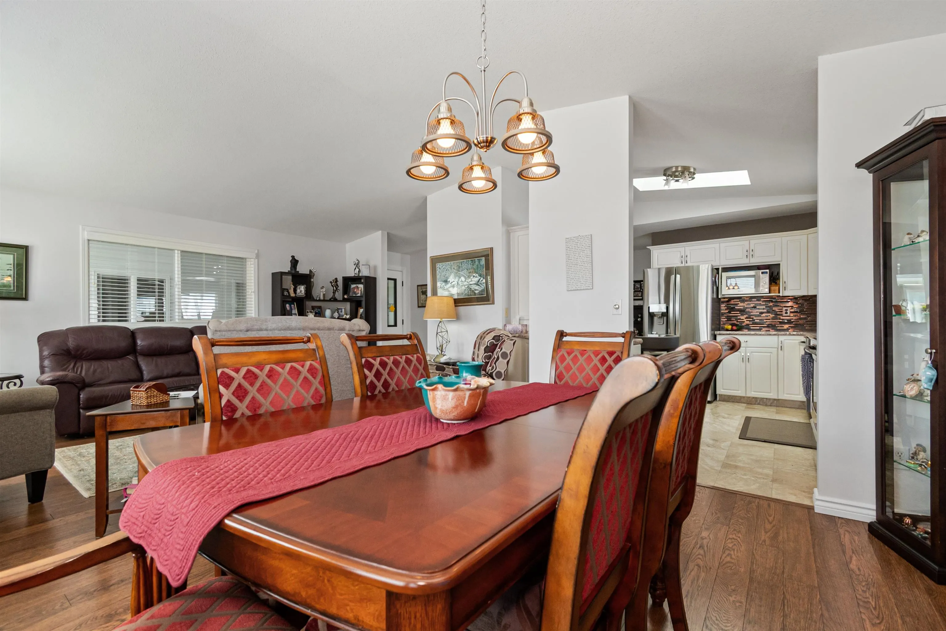 31 45918 Knight Road
