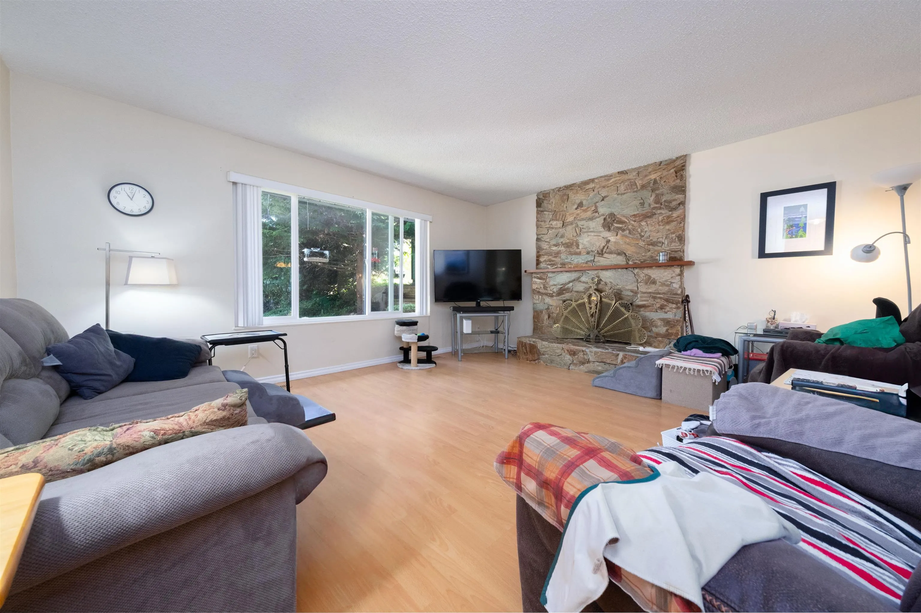 11436 Royal Crescent