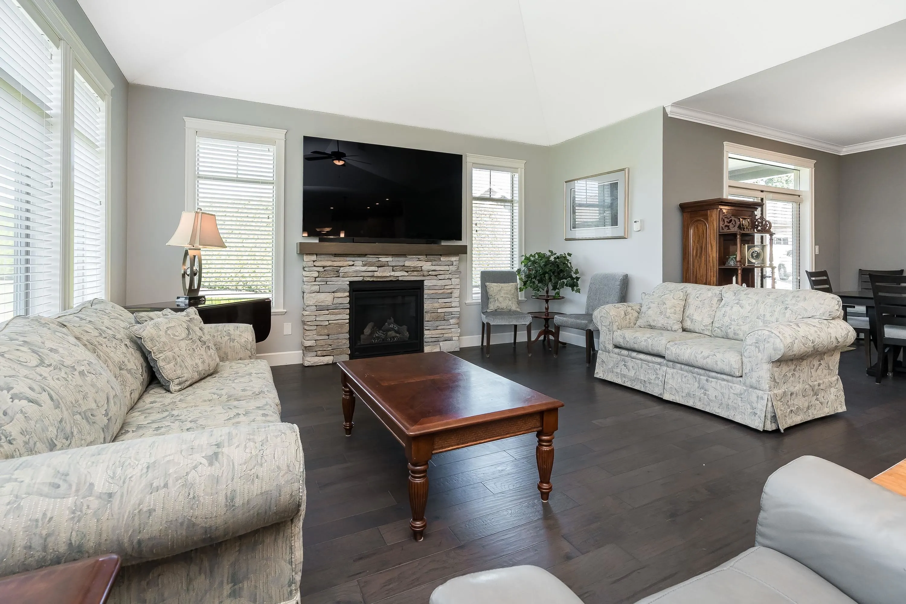 28 45900 South Sumas Road