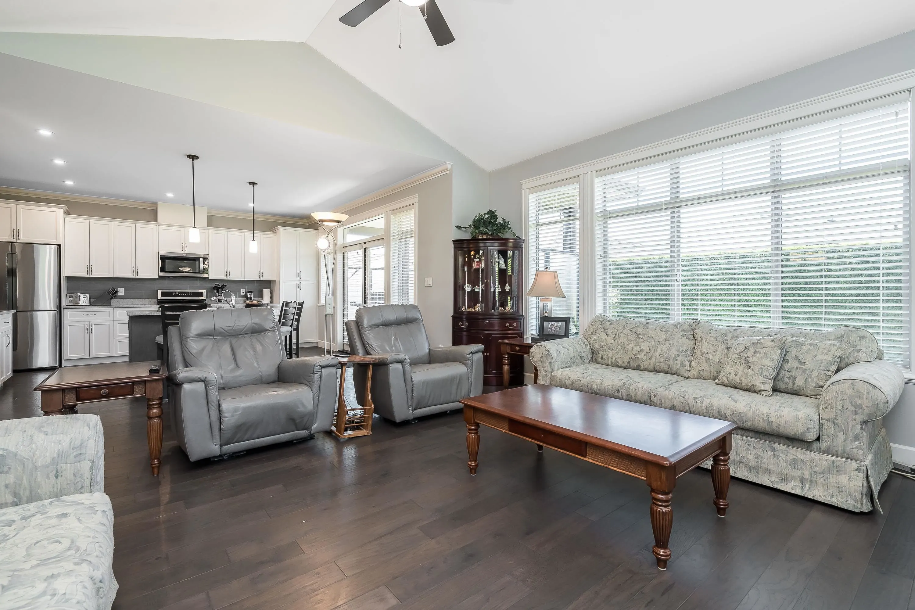 28 45900 South Sumas Road