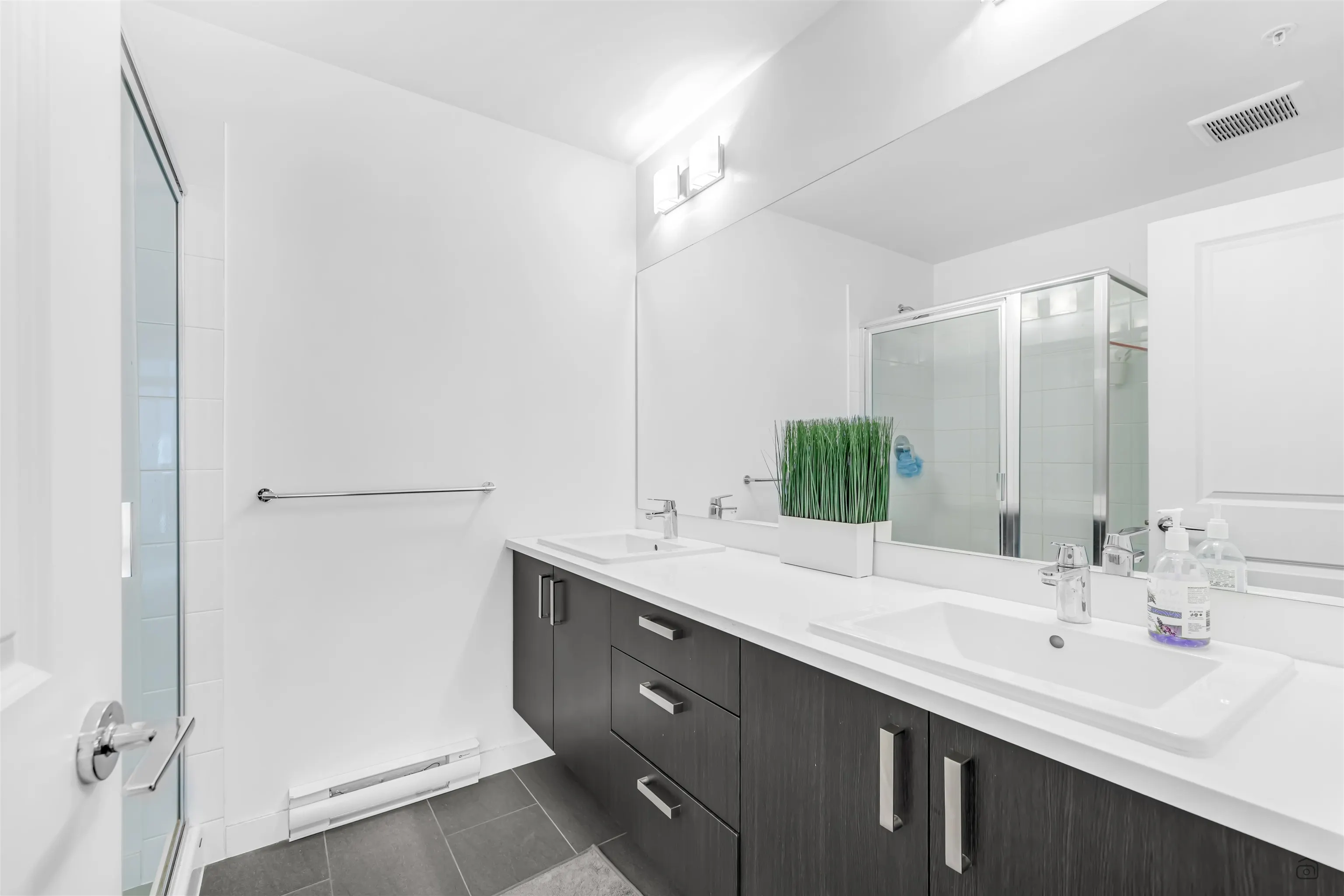 316 15858 Fraser Highway