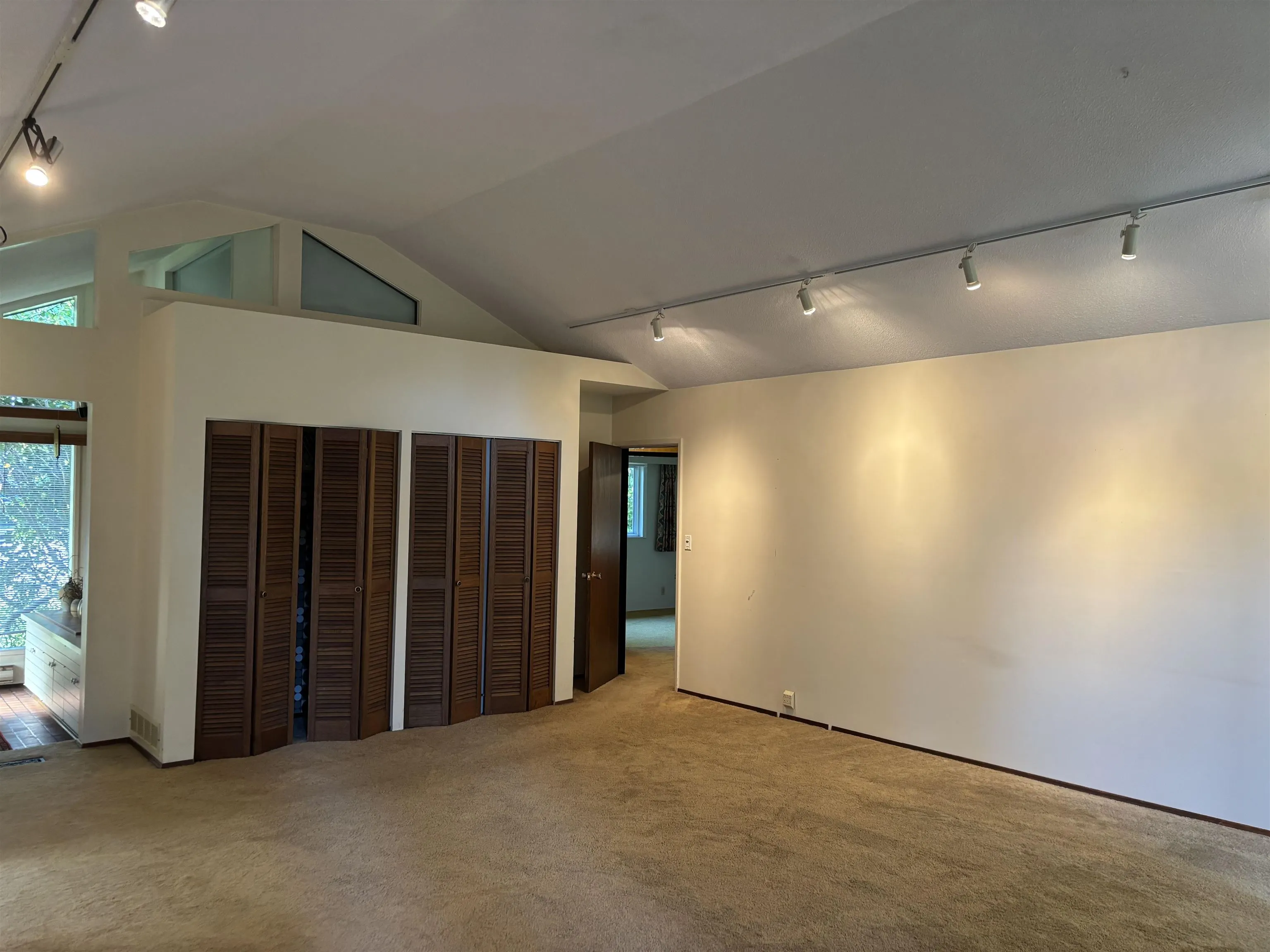 756 Gilchrist Place