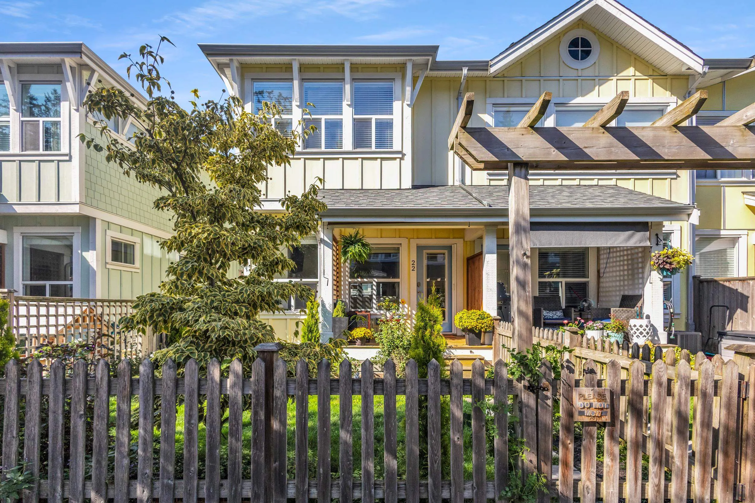 22 44849 Anglers Boulevard