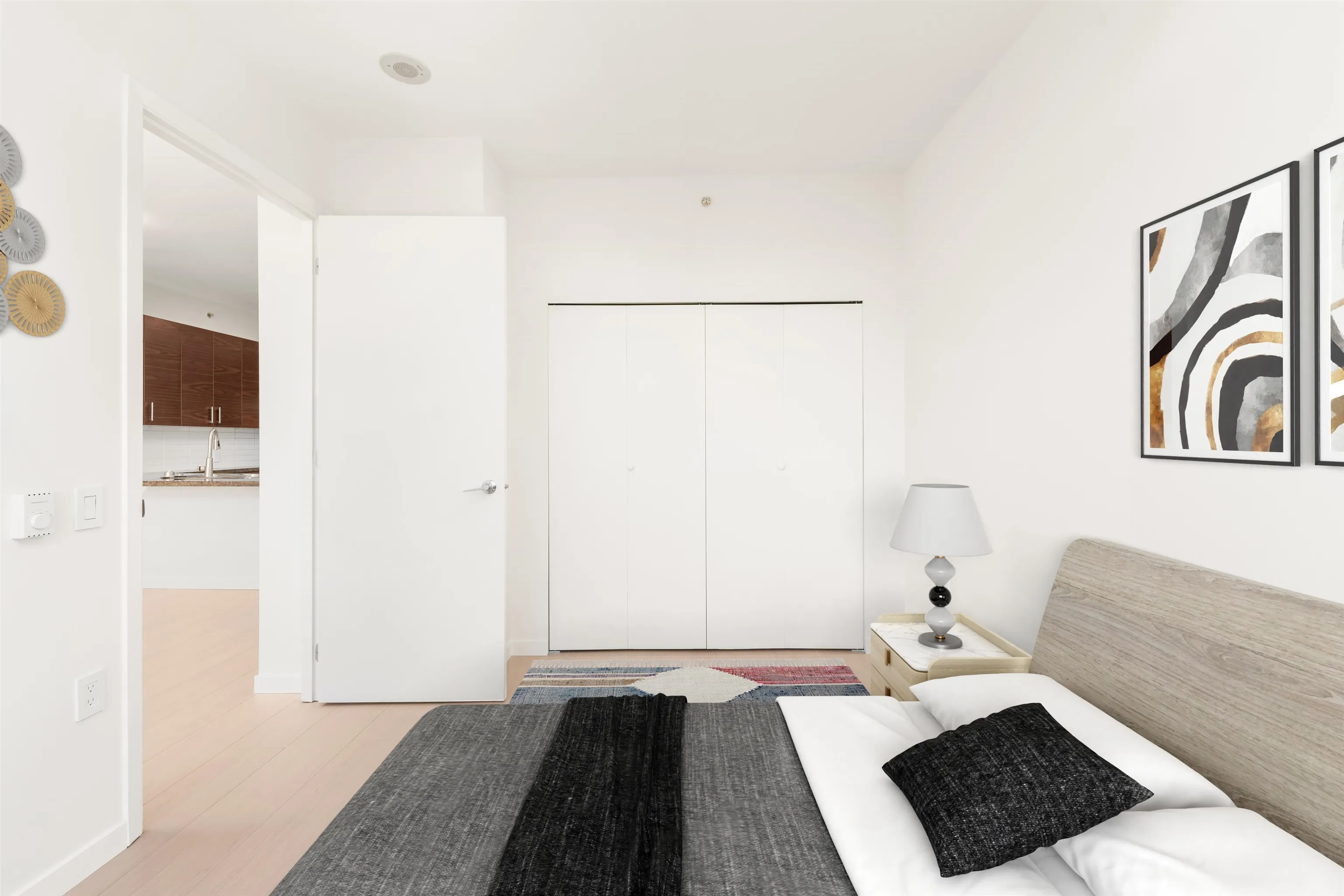 1002 2355 Madison Avenue
