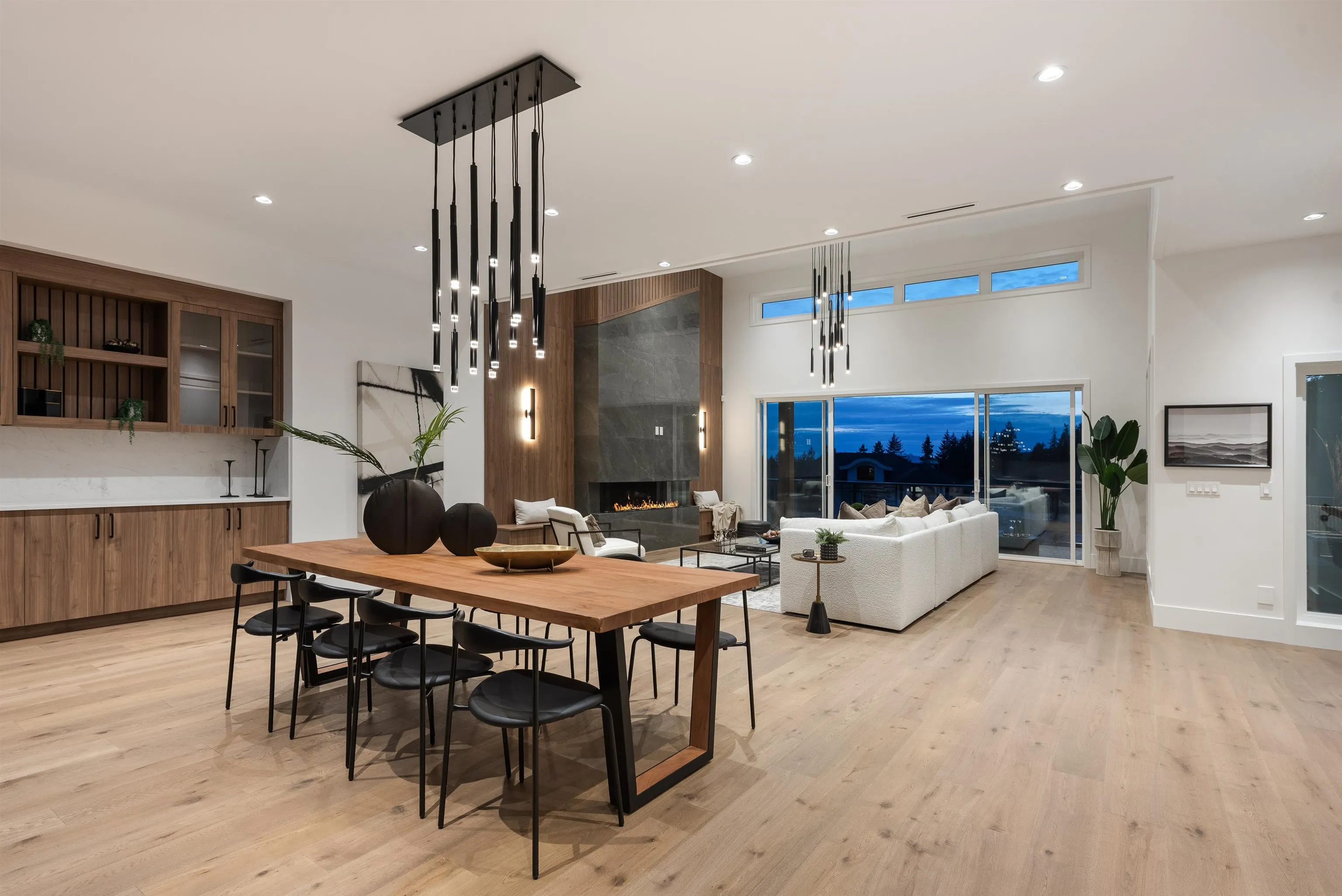 1486 Coast Meridian Road