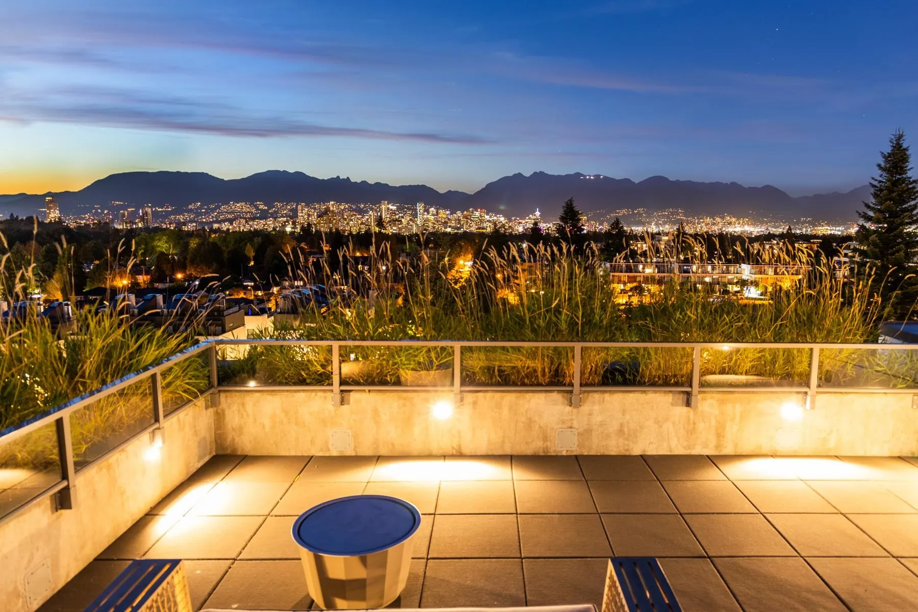 602 4685 Cambie Street
