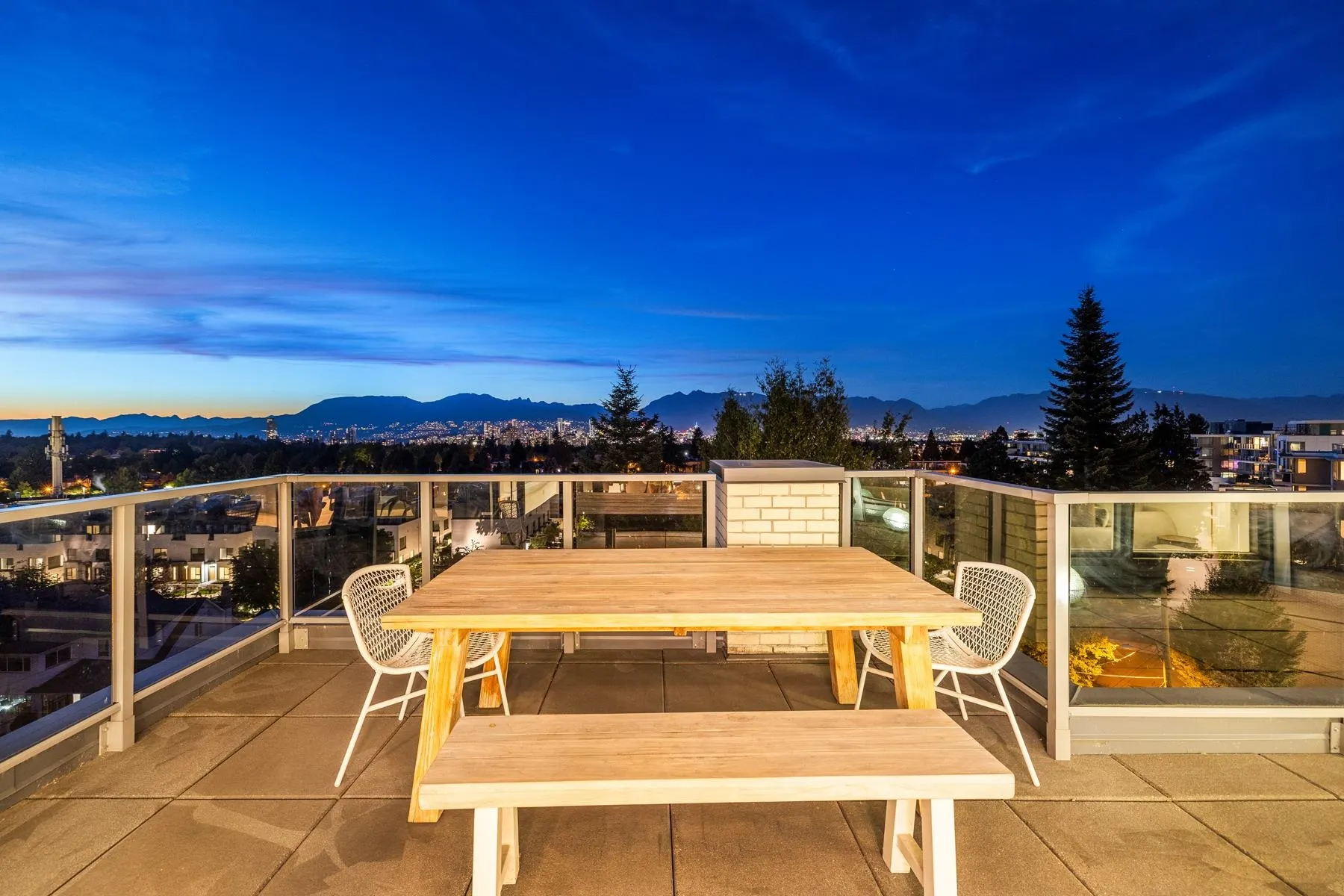 602 4685 Cambie Street