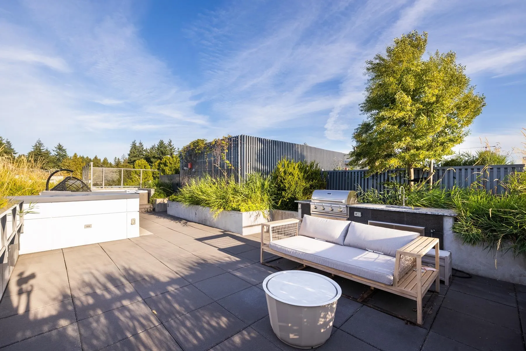 602 4685 Cambie Street