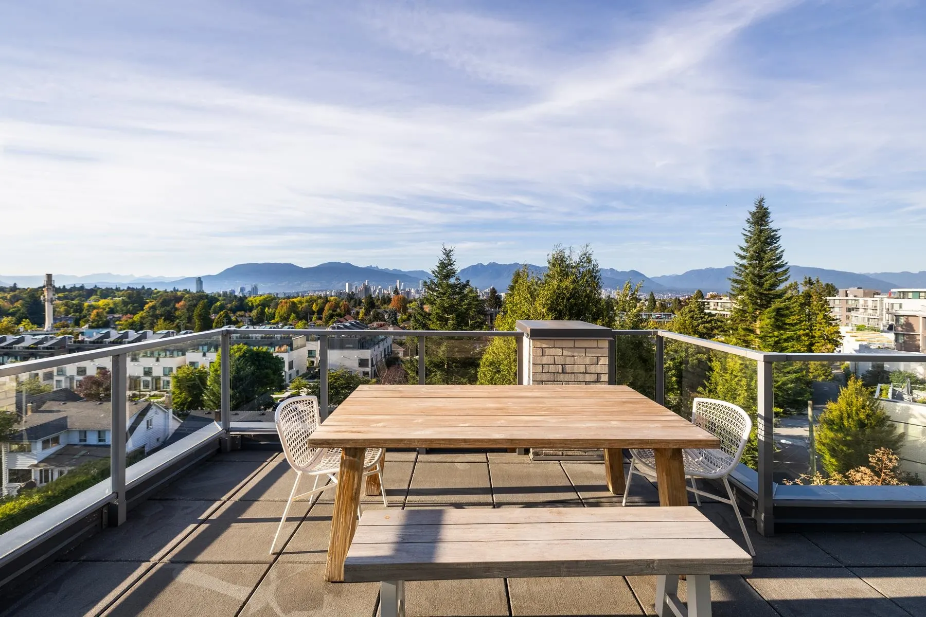 602 4685 Cambie Street