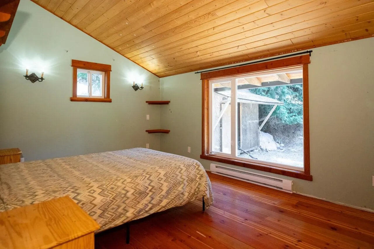 360 Salal Road