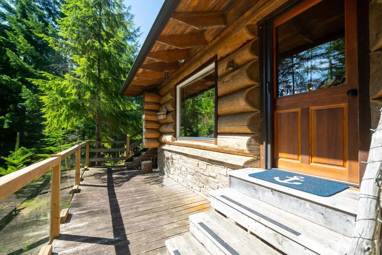 360 Salal Road