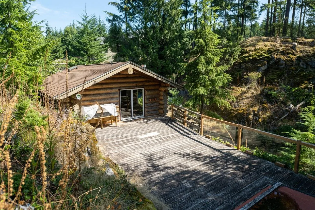360 Salal Road