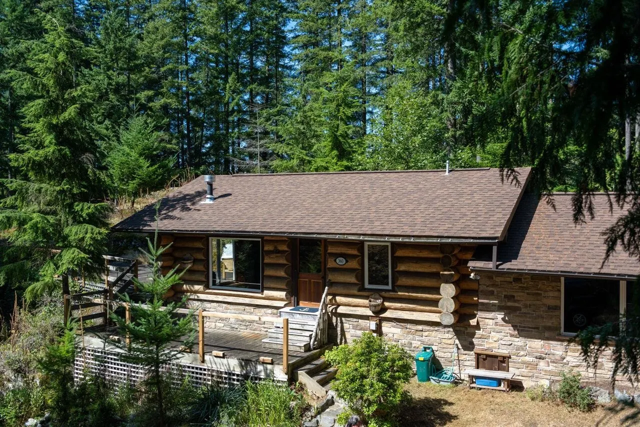 360 Salal Road
