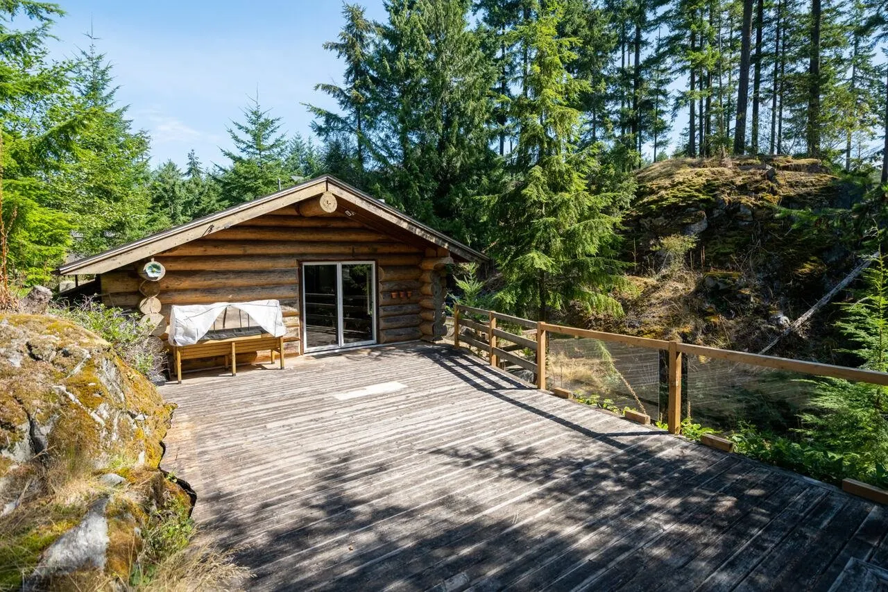 360 Salal Road
