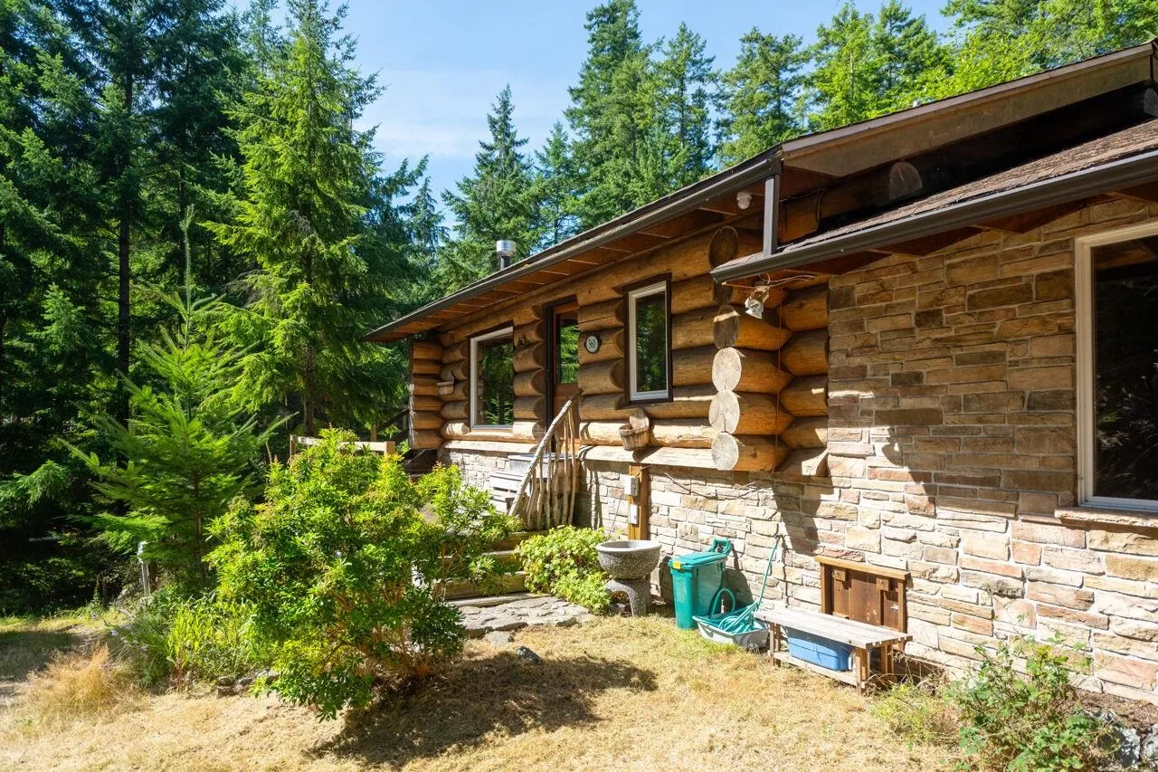 360 Salal Road