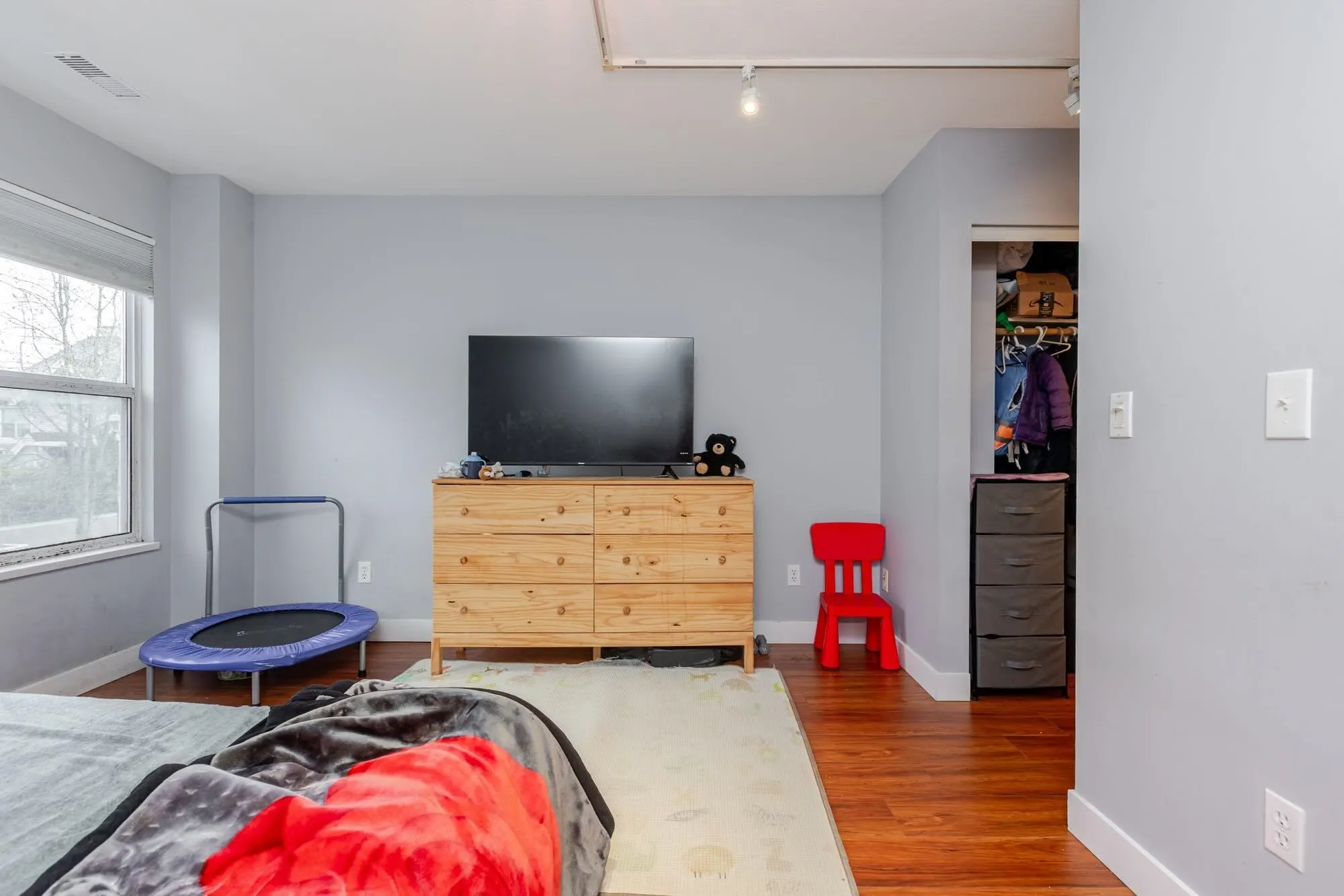 20 13713 72a Avenue