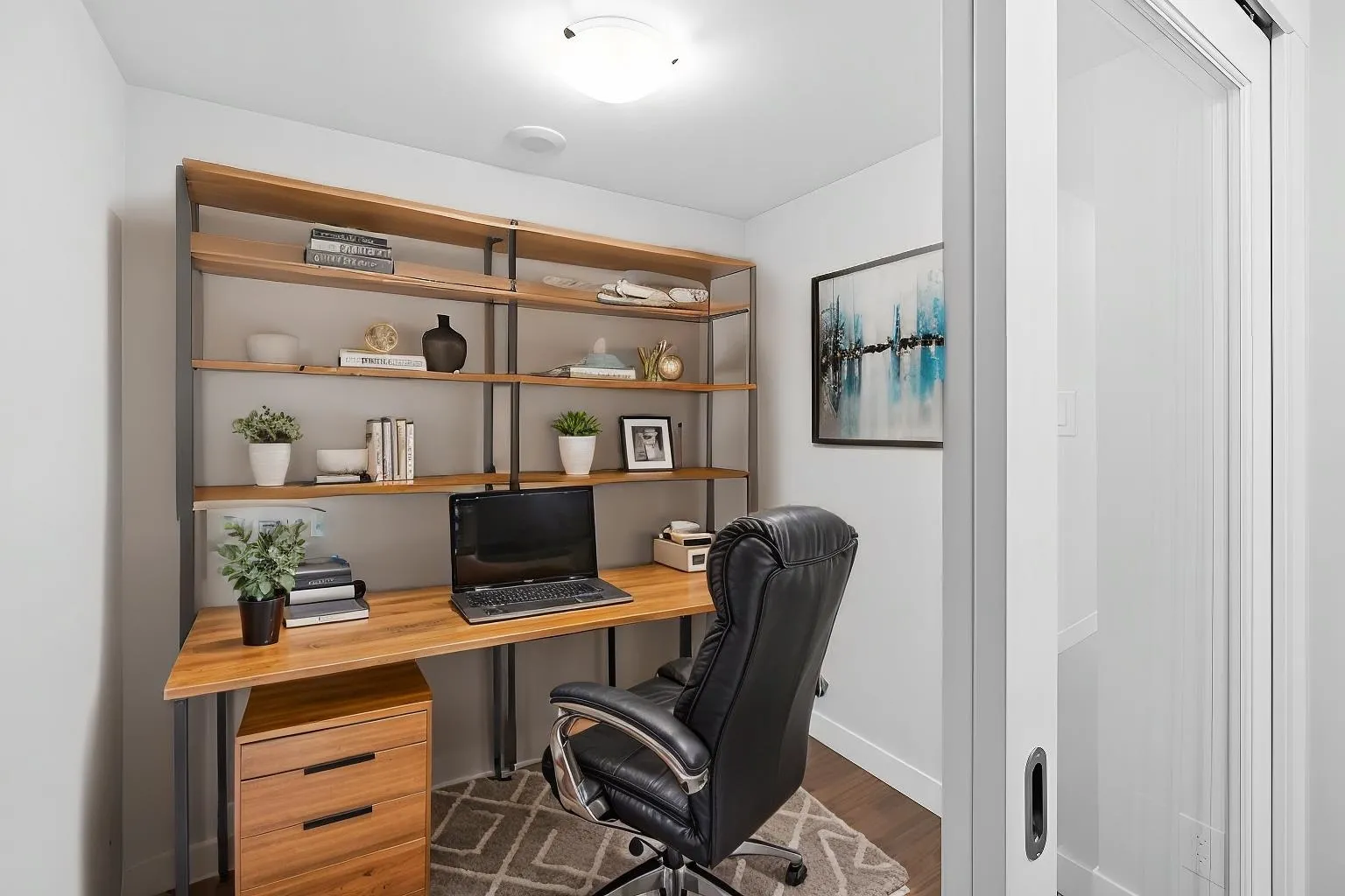 909 8033 Saba Road