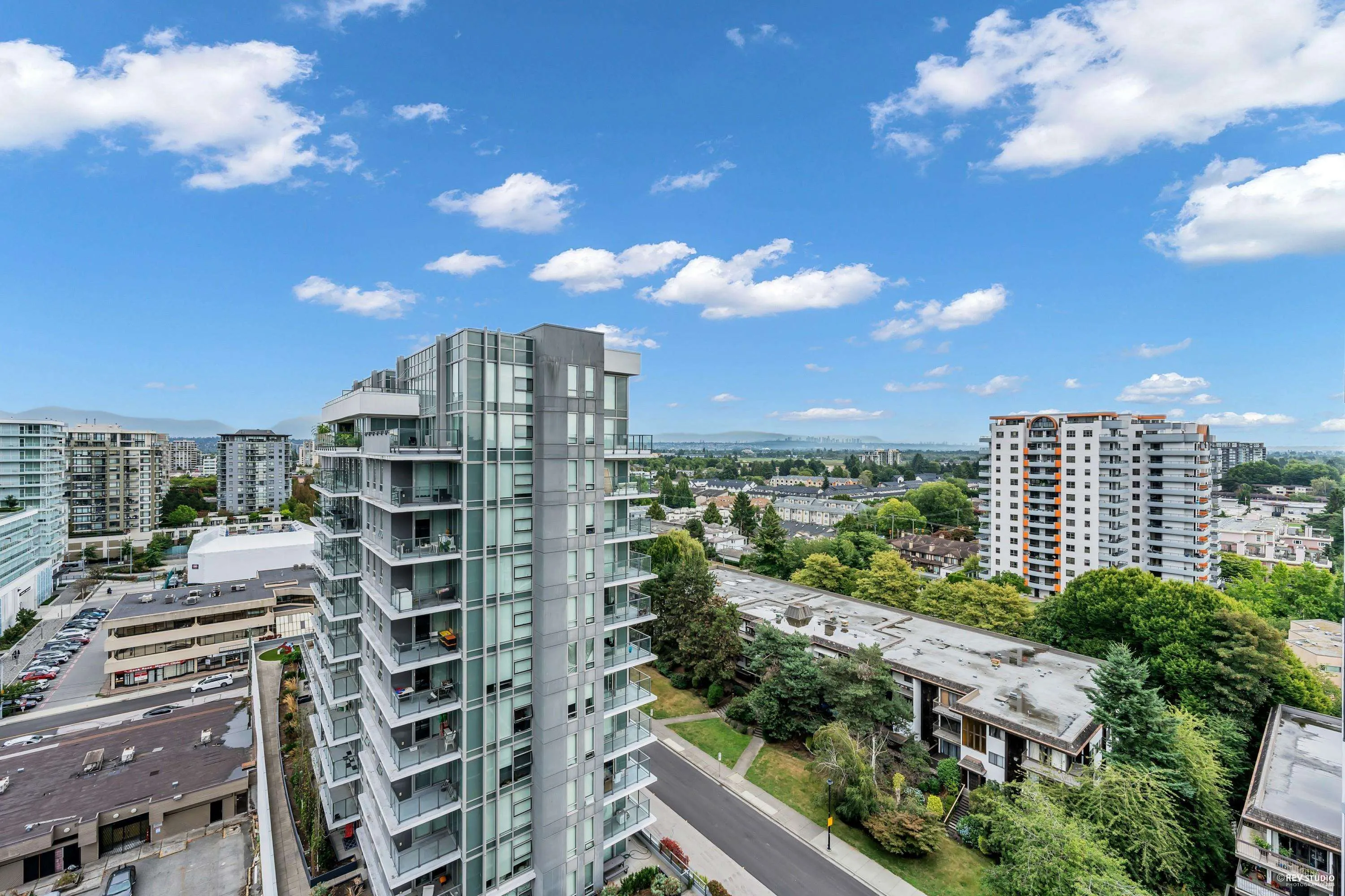 1404 6633 Buswell Street