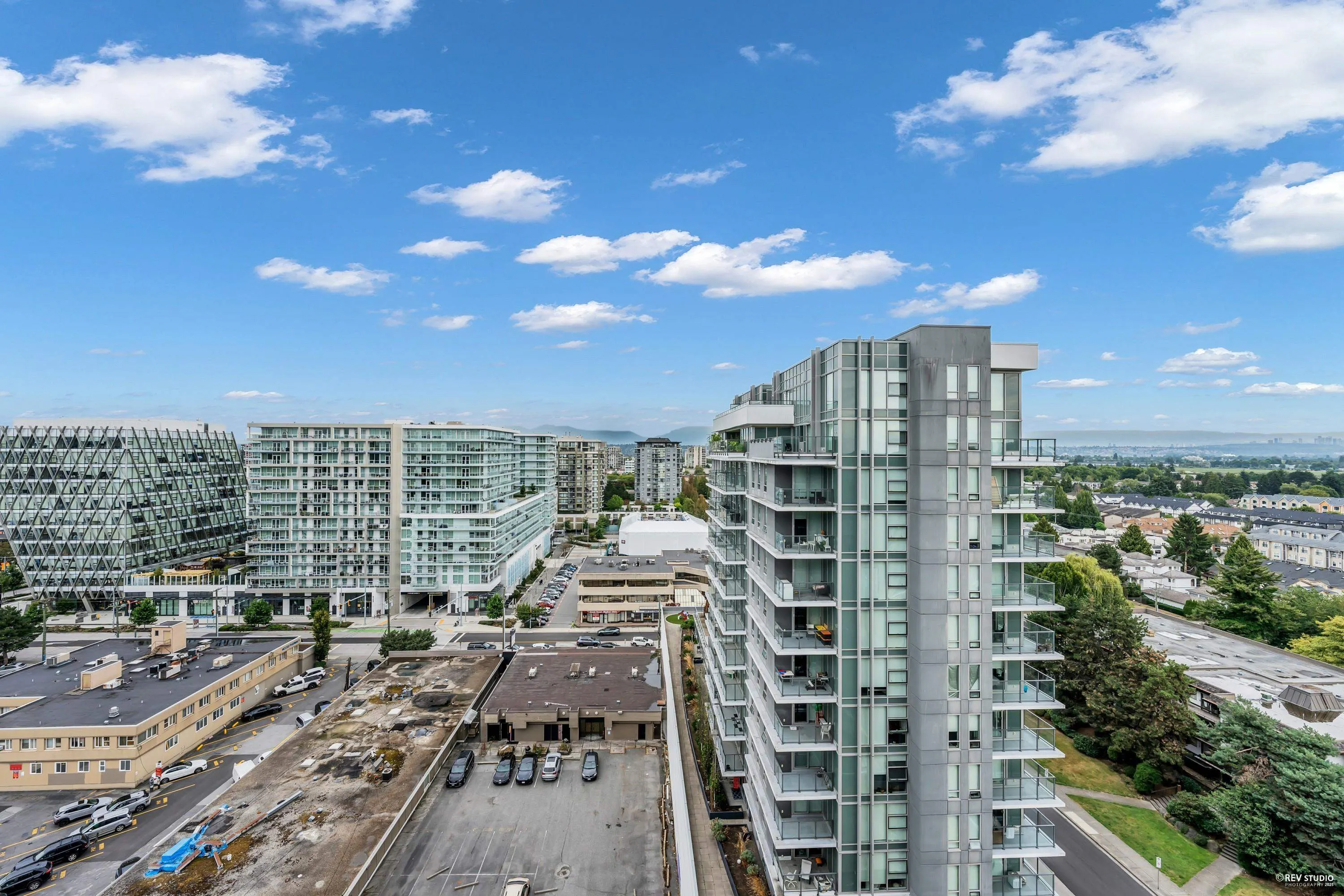 1404 6633 Buswell Street