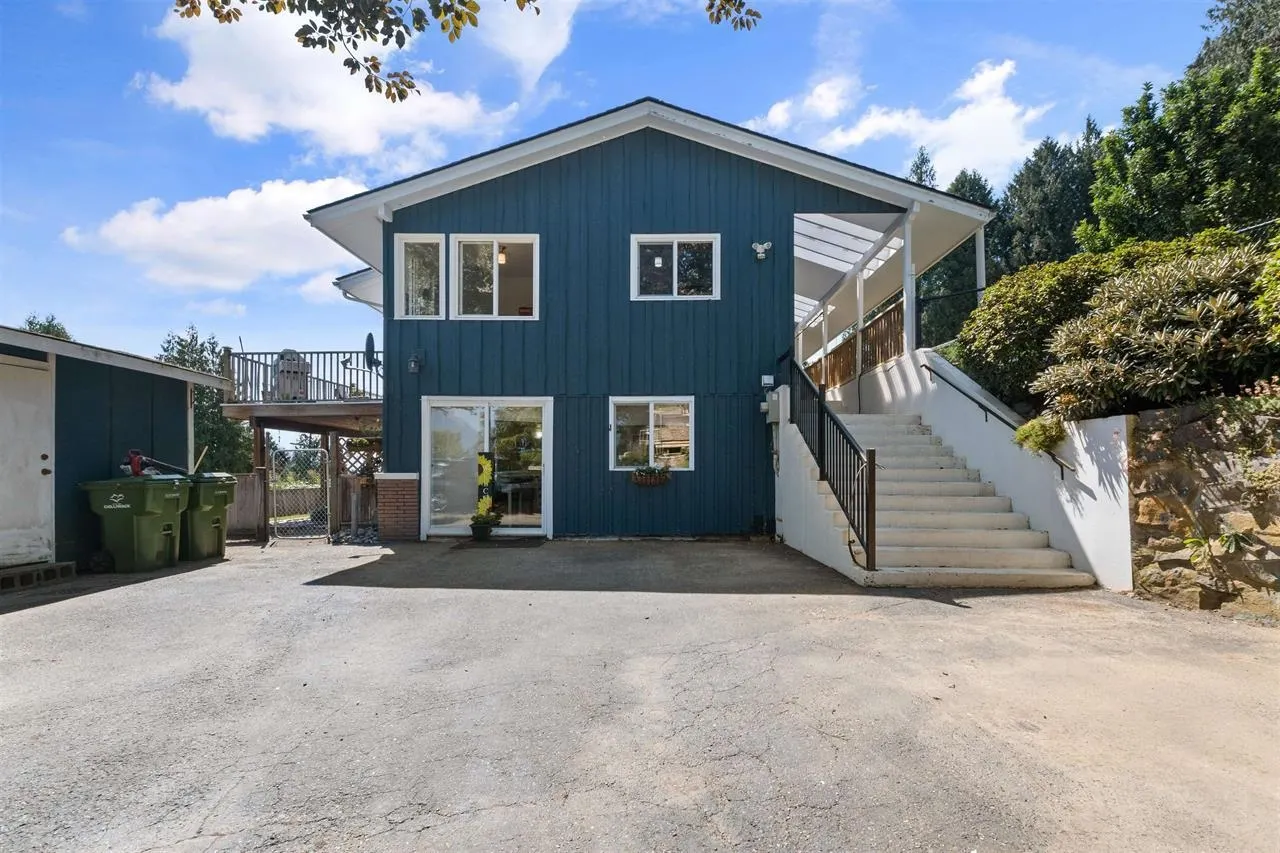 10005 Kenswood Drive