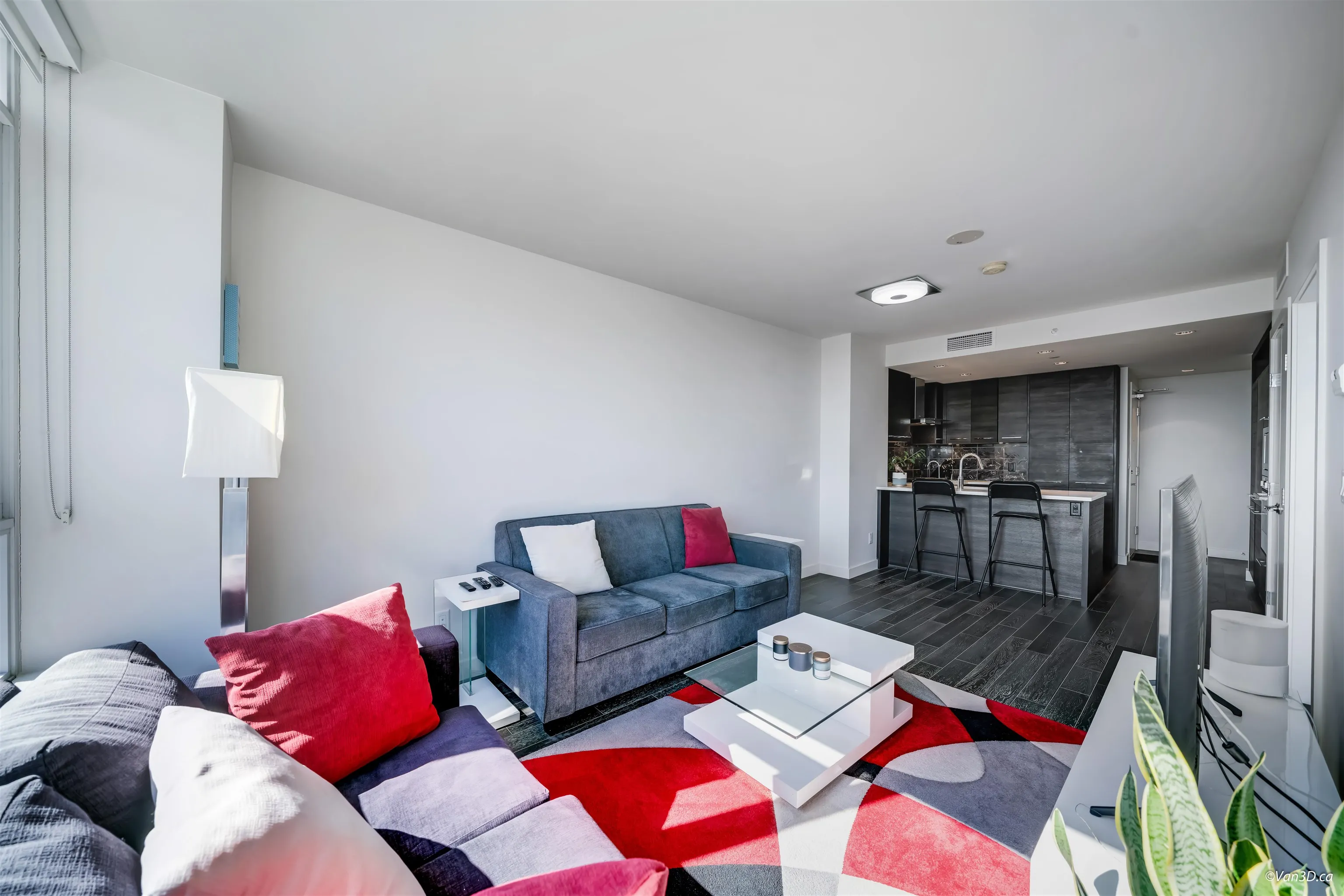 1501 7468 Lansdowne Road