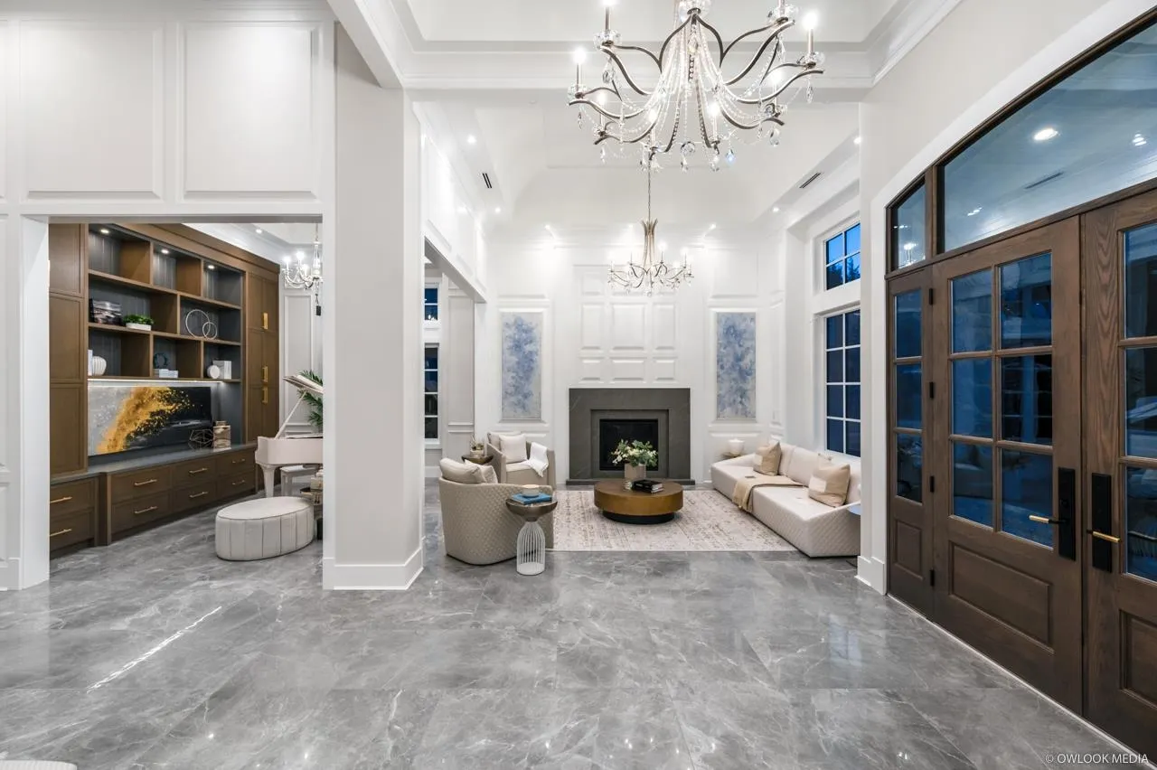7680 Glacier Crescent