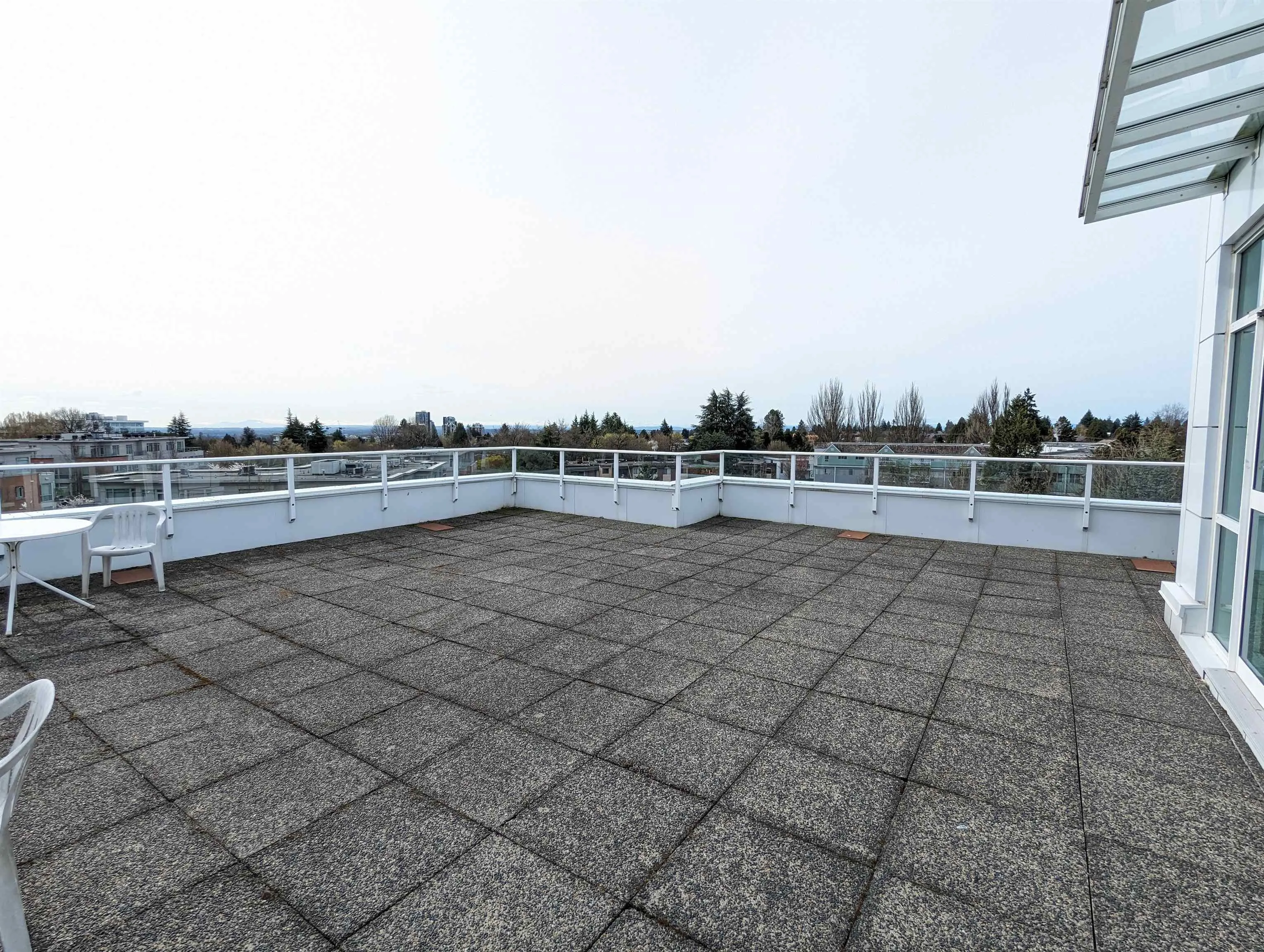 601 688 Fairchild Road