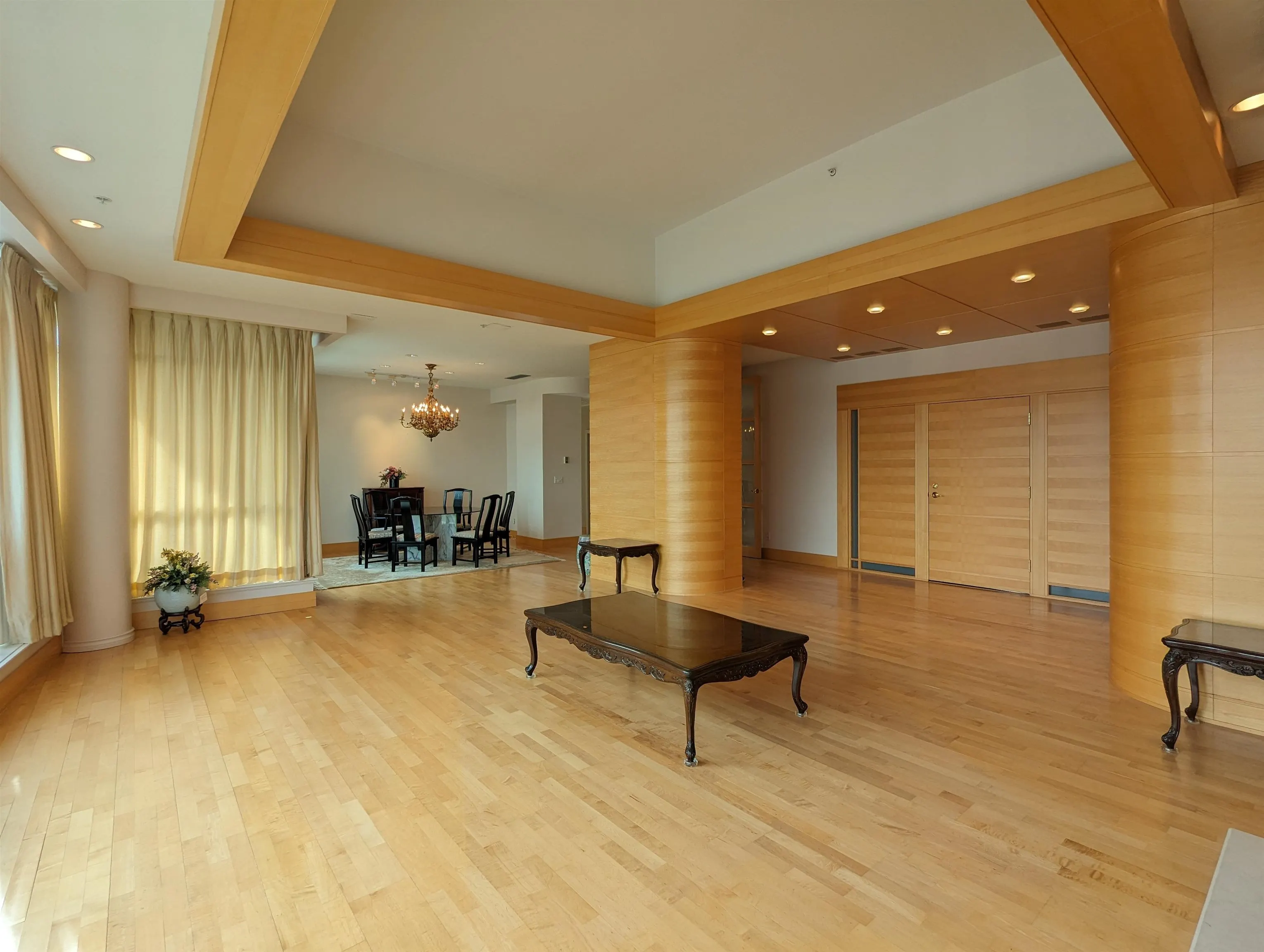 601 688 Fairchild Road