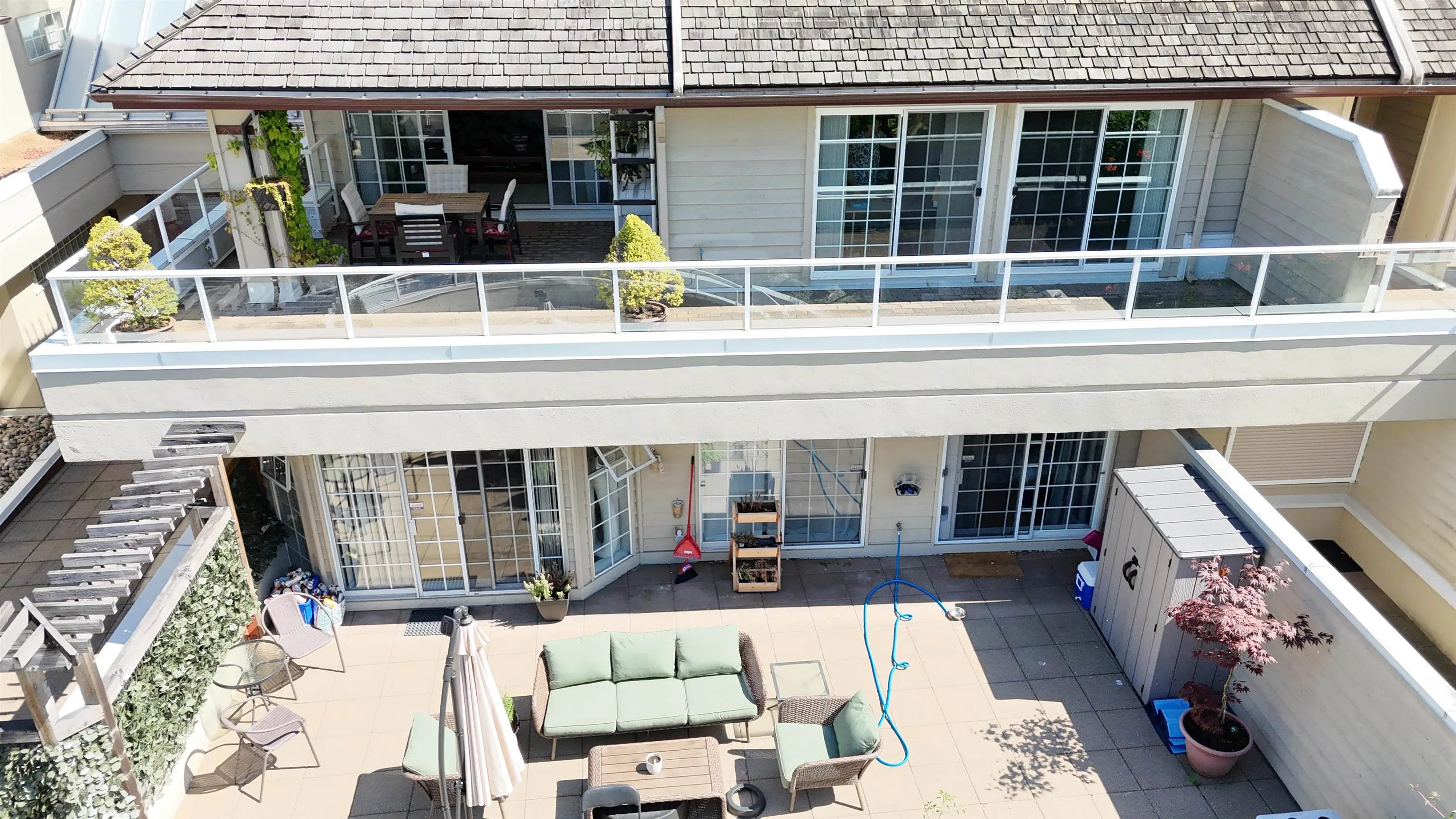 201 3421 Curle Avenue