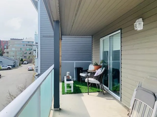 1432 View Crescent