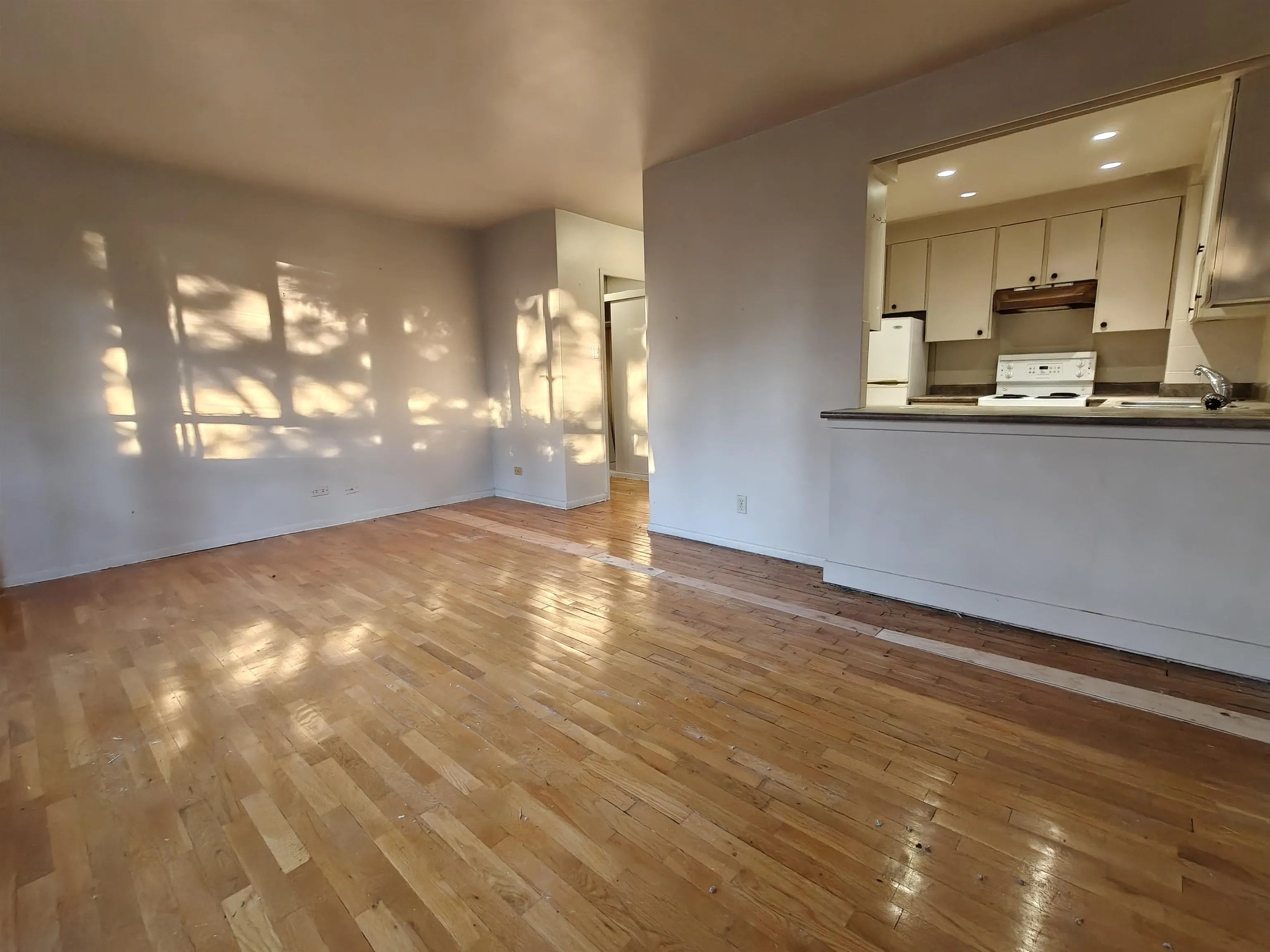 304 1445 Marpole Avenue