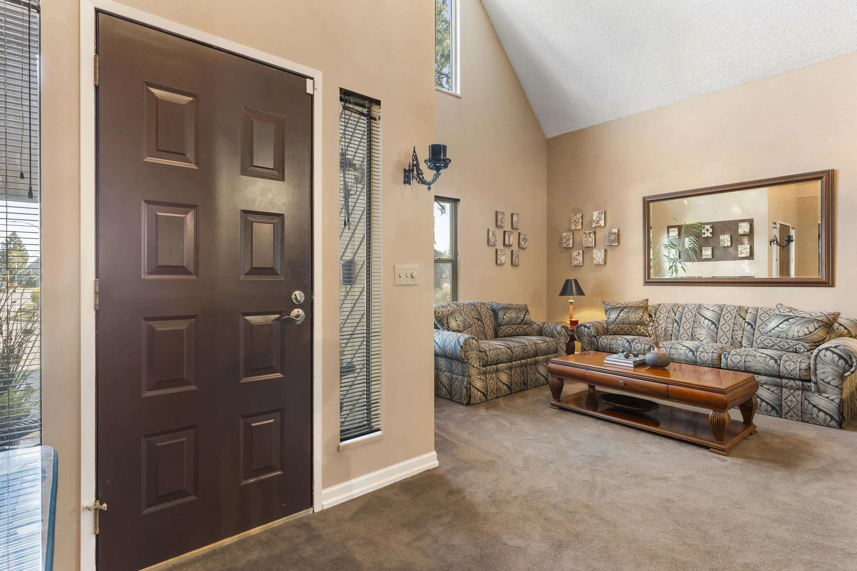 9409 Kingsley Crescent