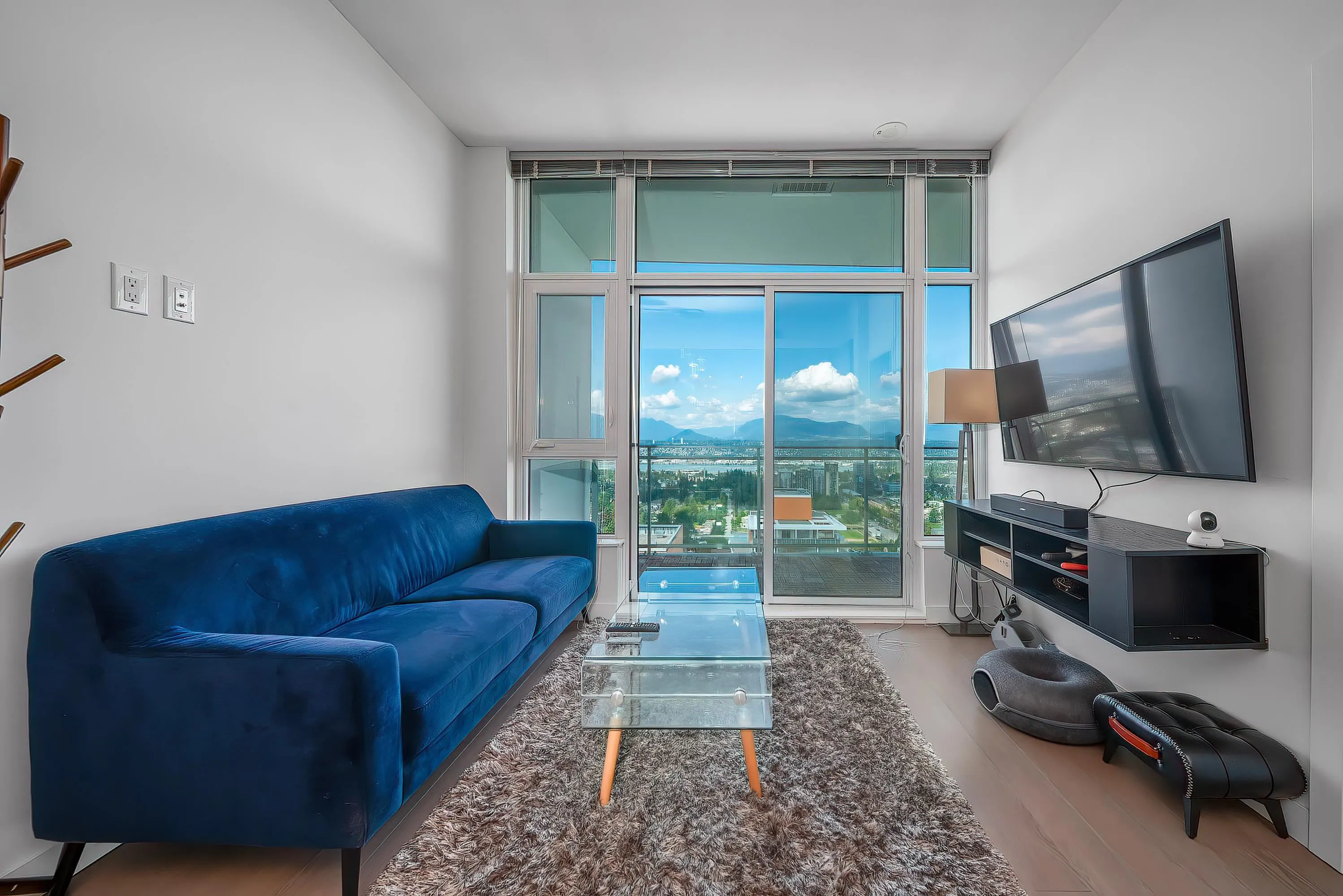 3301 13308 Central Avenue