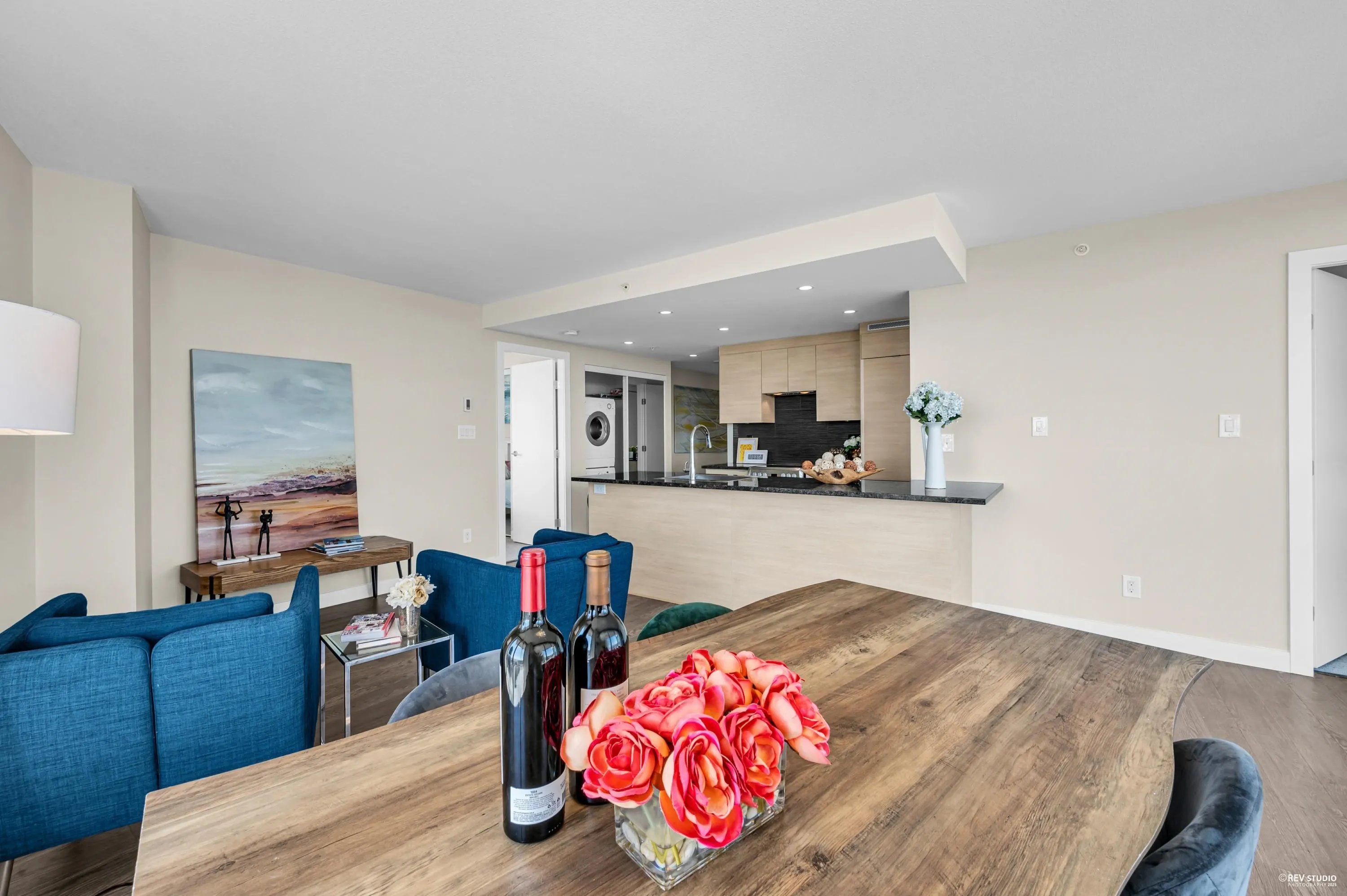 1802 489 Interurban Way