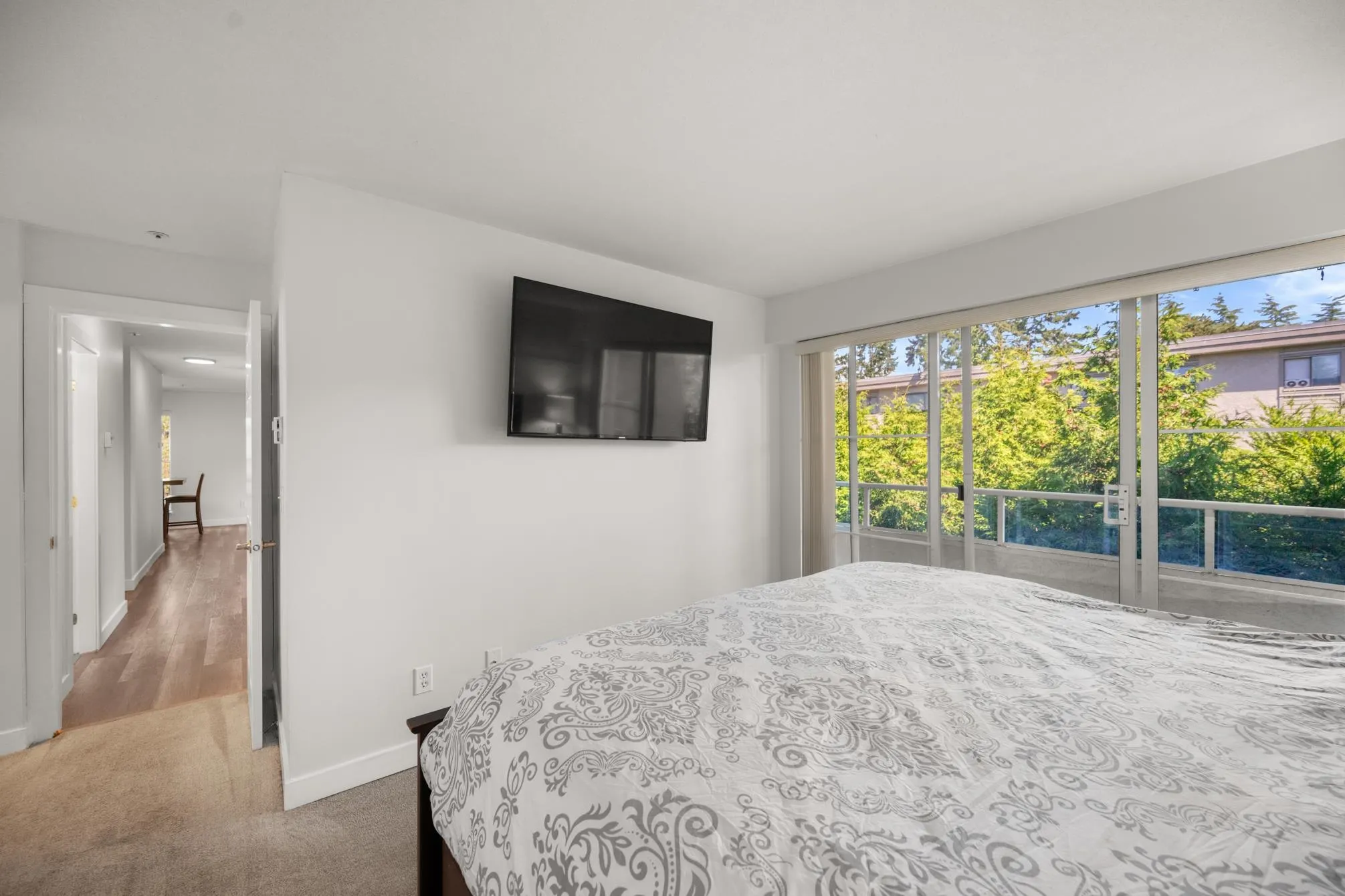 207 20350 54 Avenue