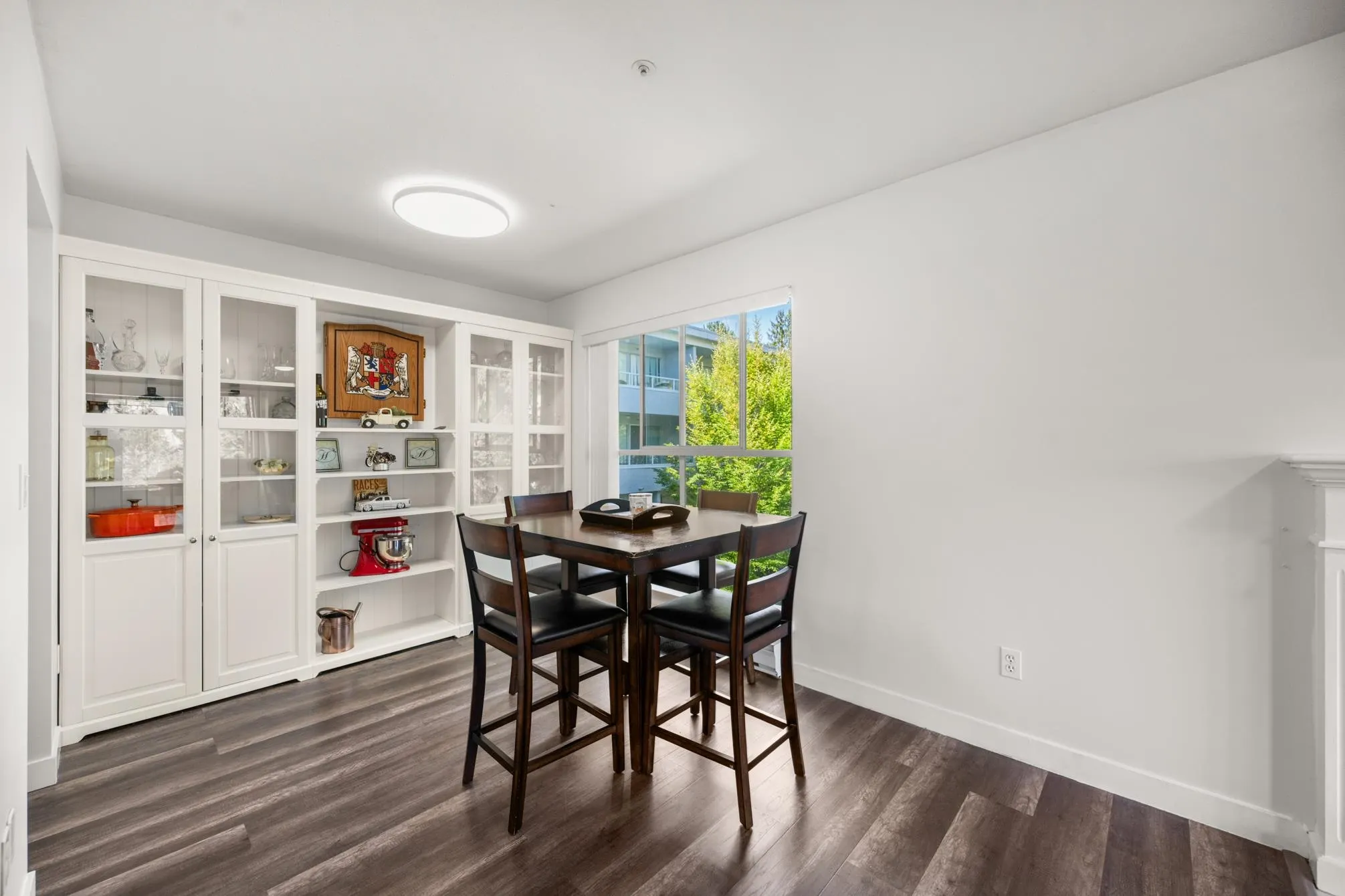 207 20350 54 Avenue