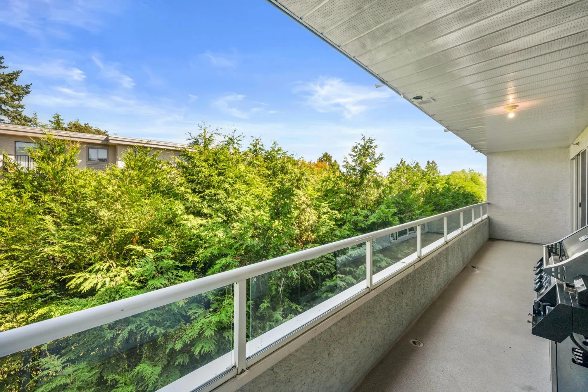207 20350 54 Avenue