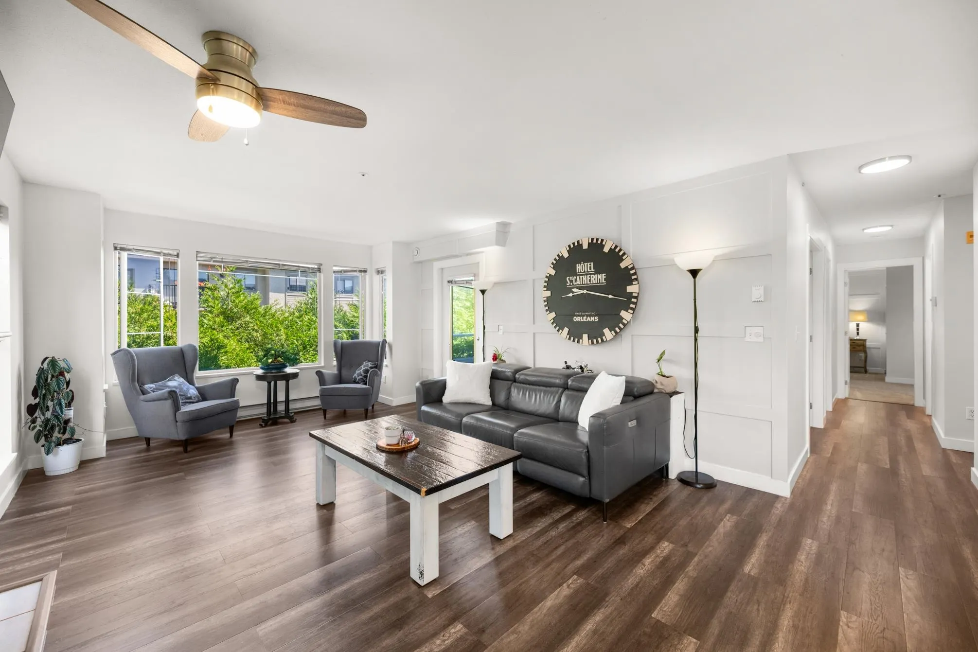 207 20350 54 Avenue