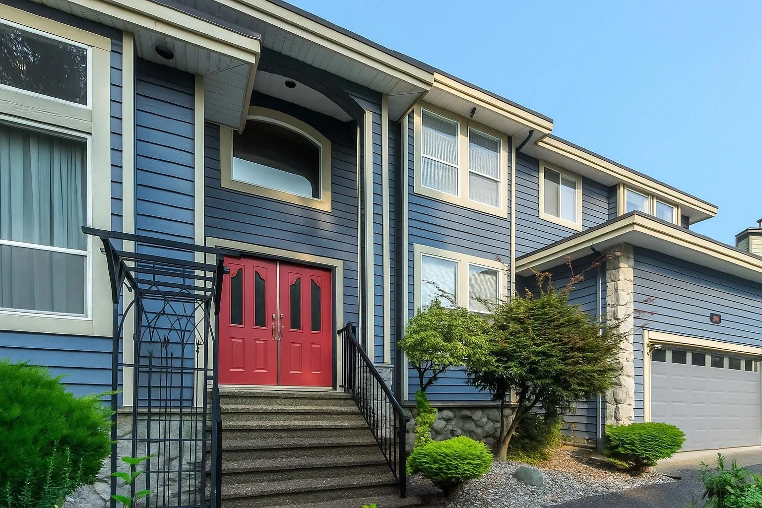 6779 Chateau Court