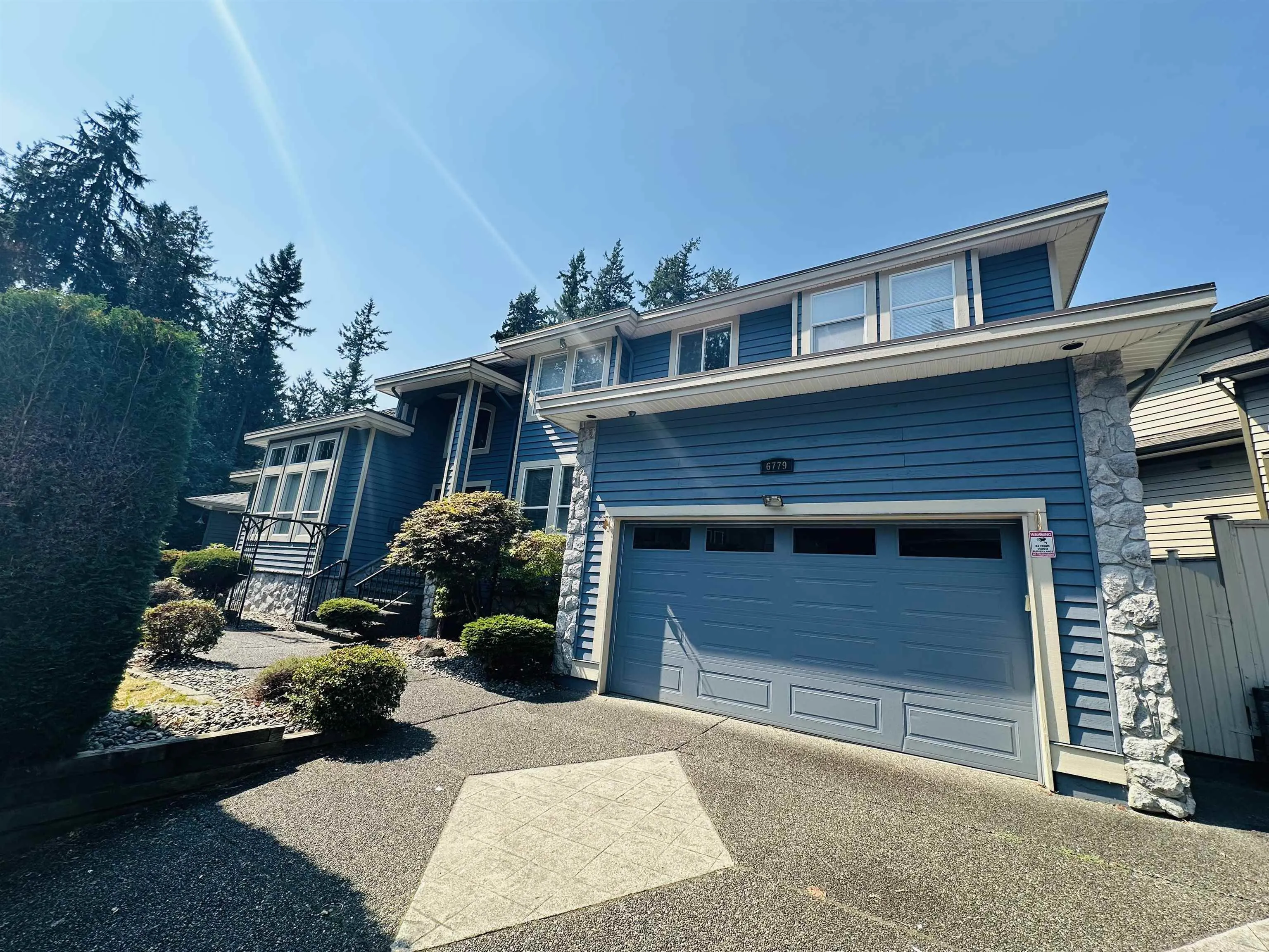 6779 Chateau Court