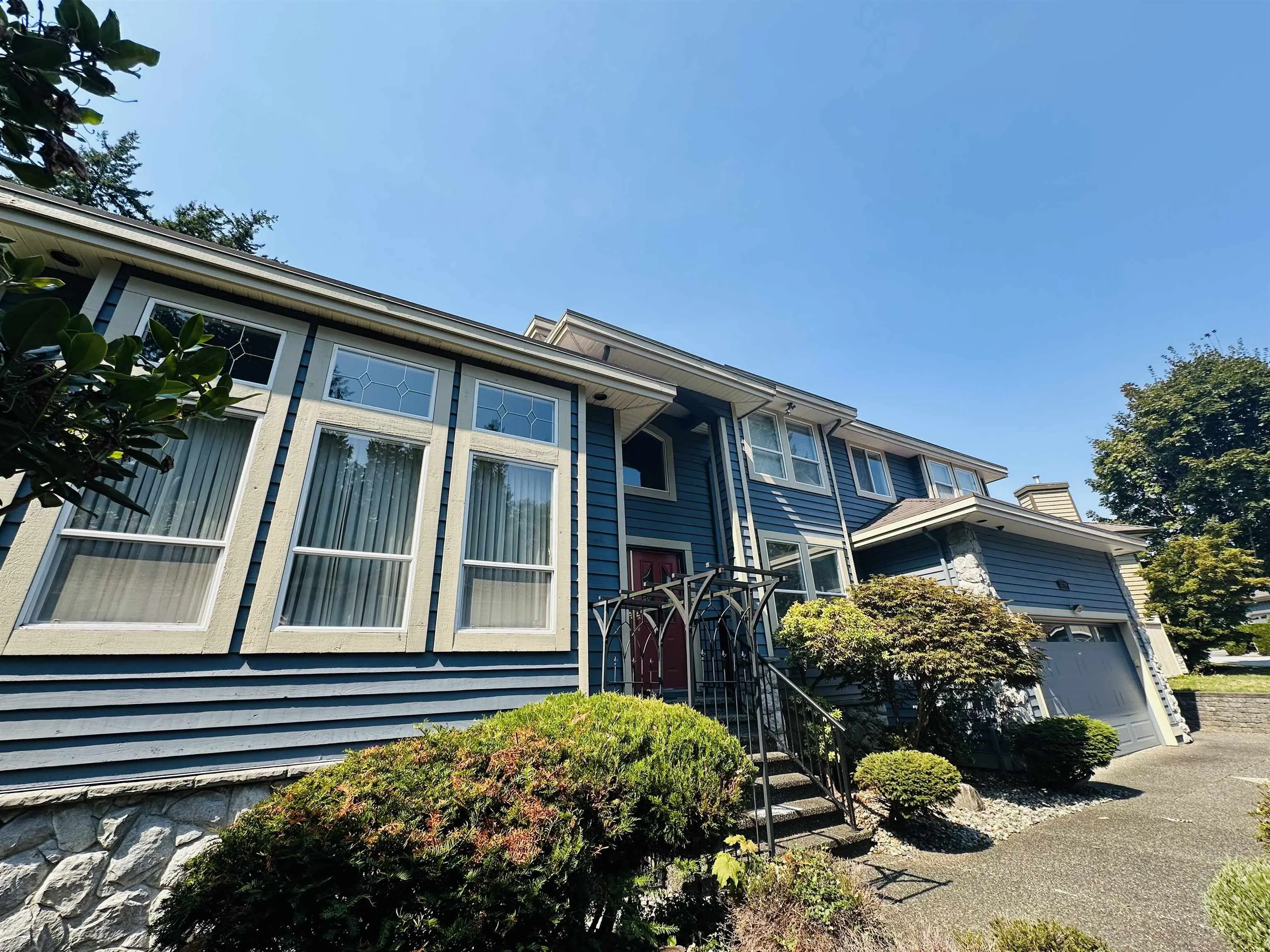 6779 Chateau Court