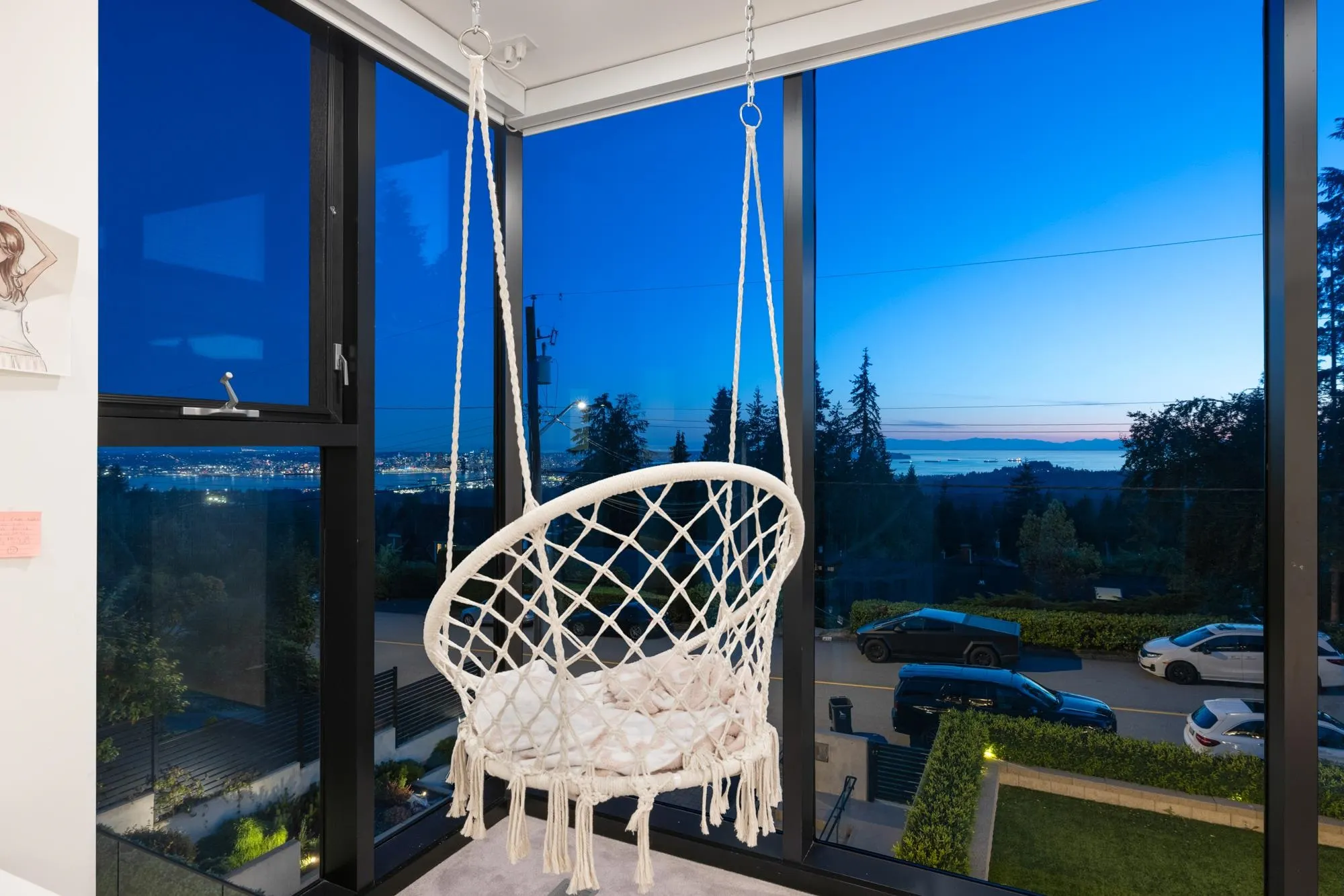 392 Ventura Crescent