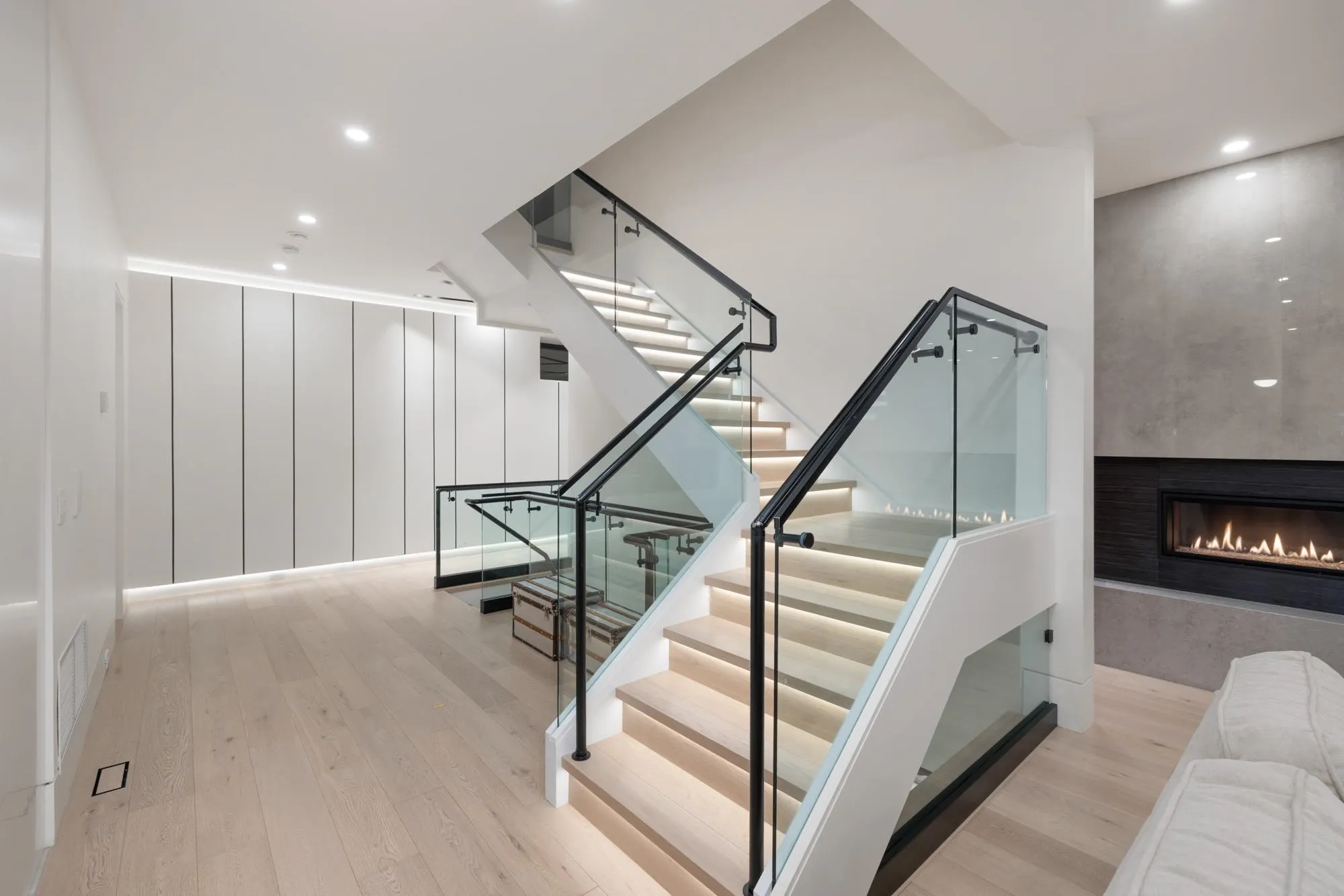 392 Ventura Crescent
