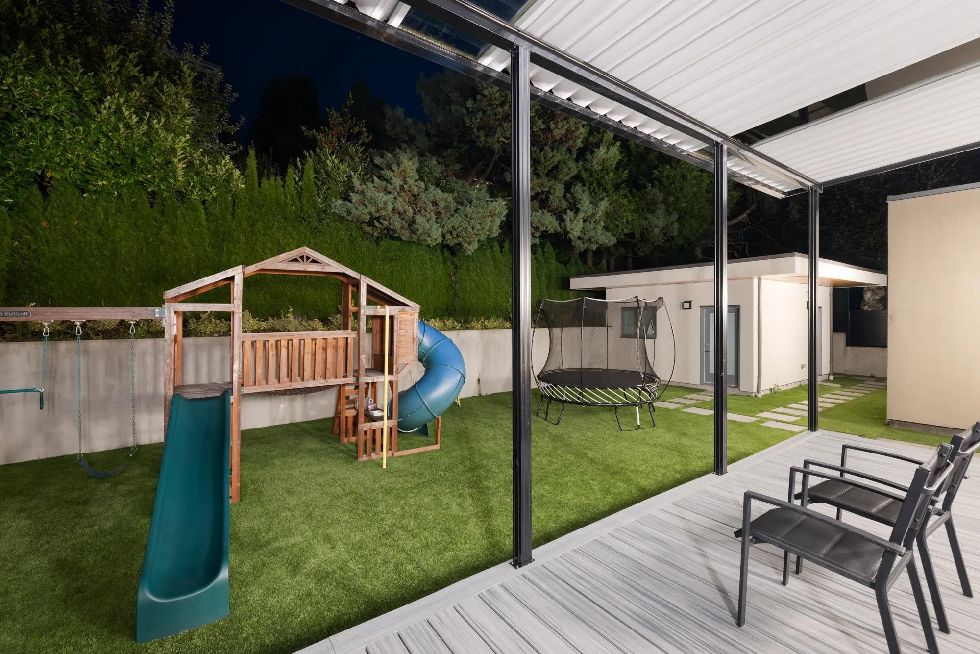 392 Ventura Crescent