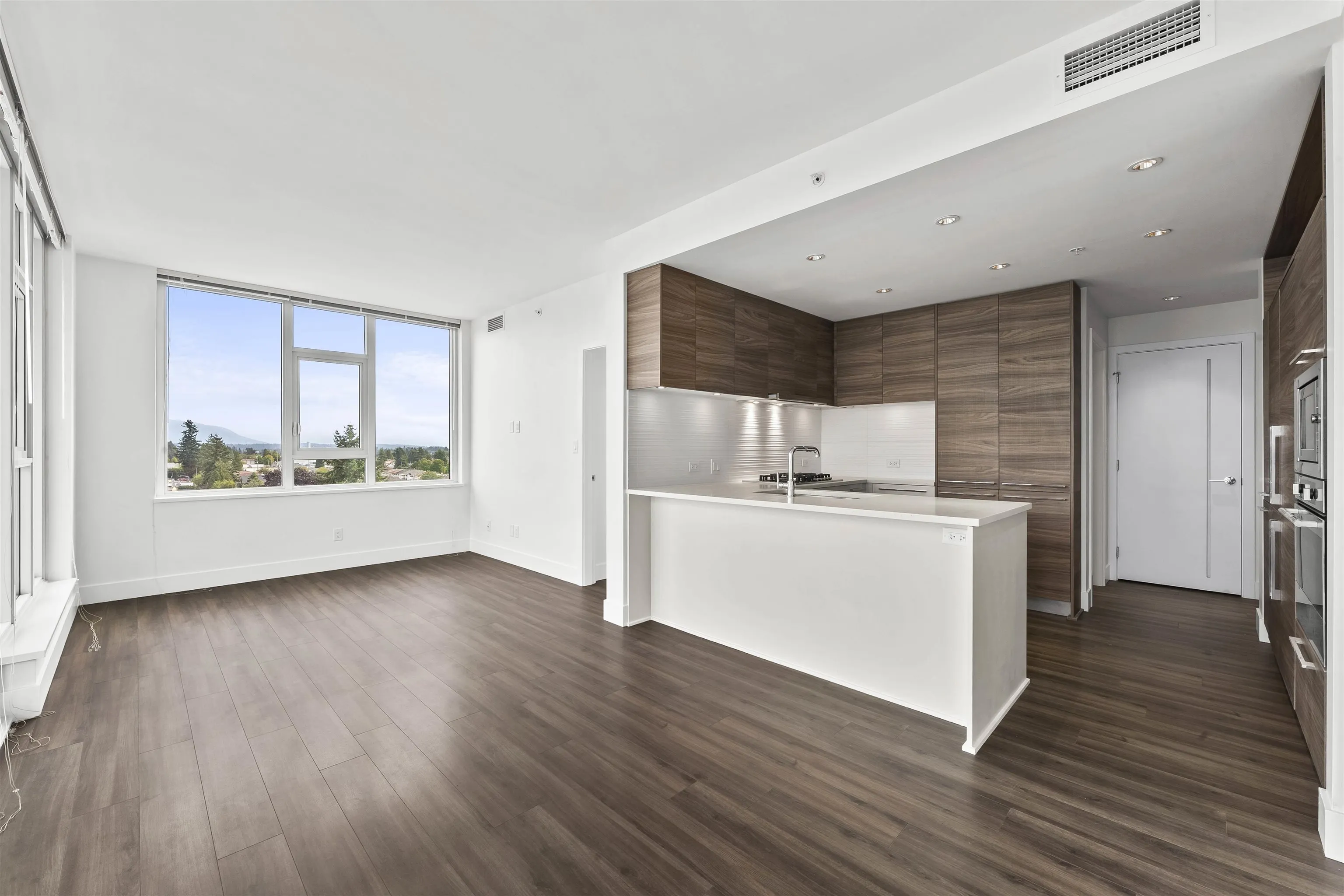1005 7303 Noble Lane