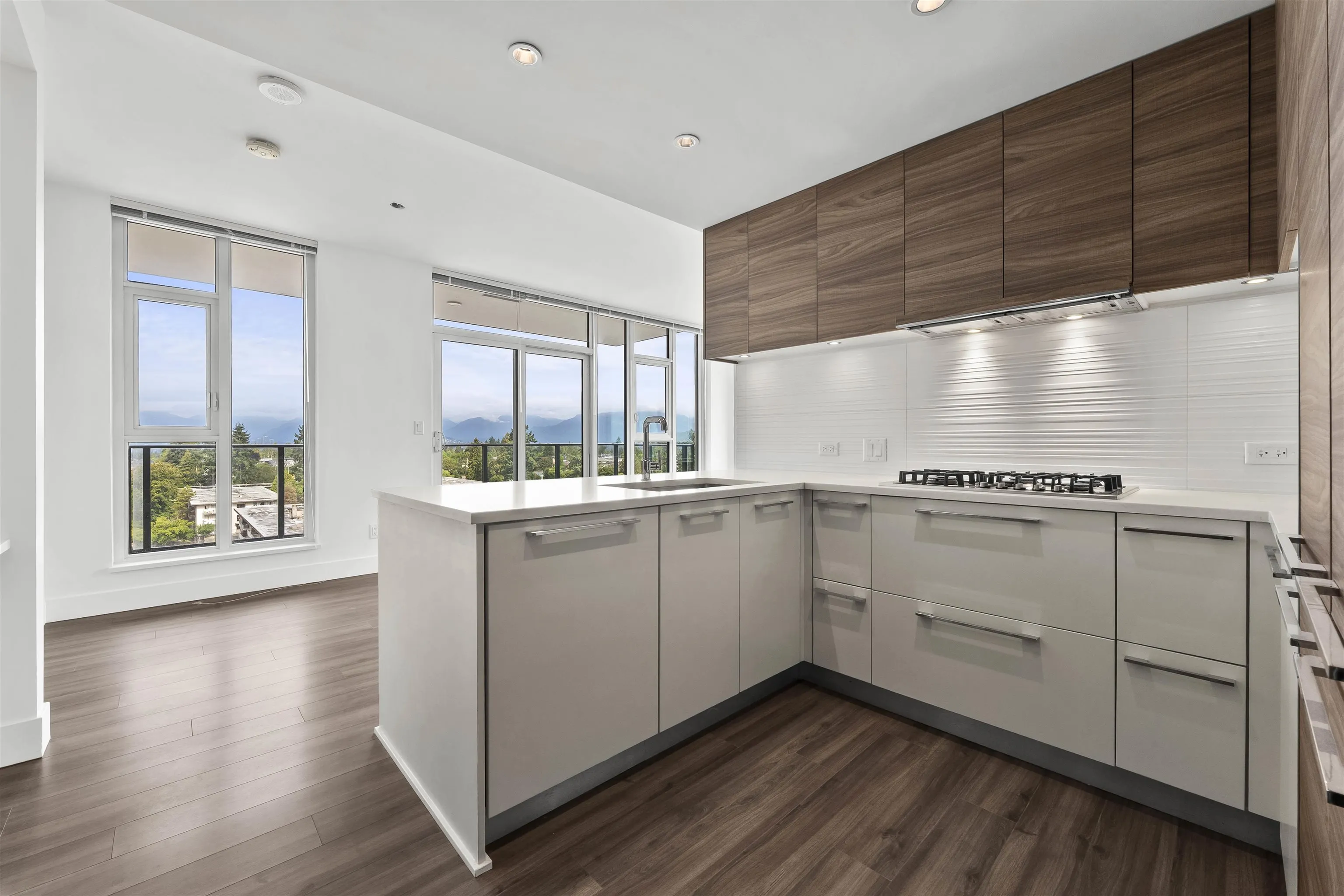 1005 7303 Noble Lane