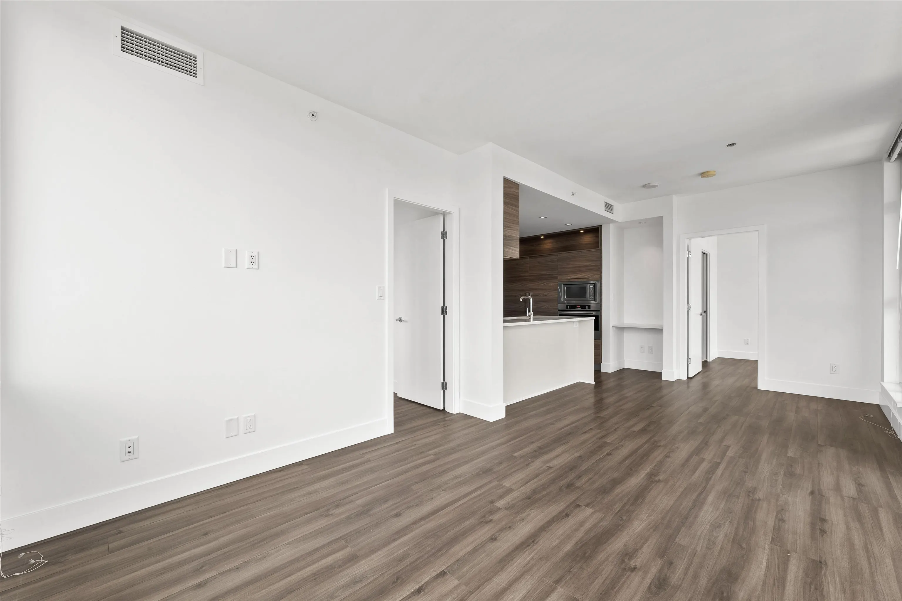 1005 7303 Noble Lane