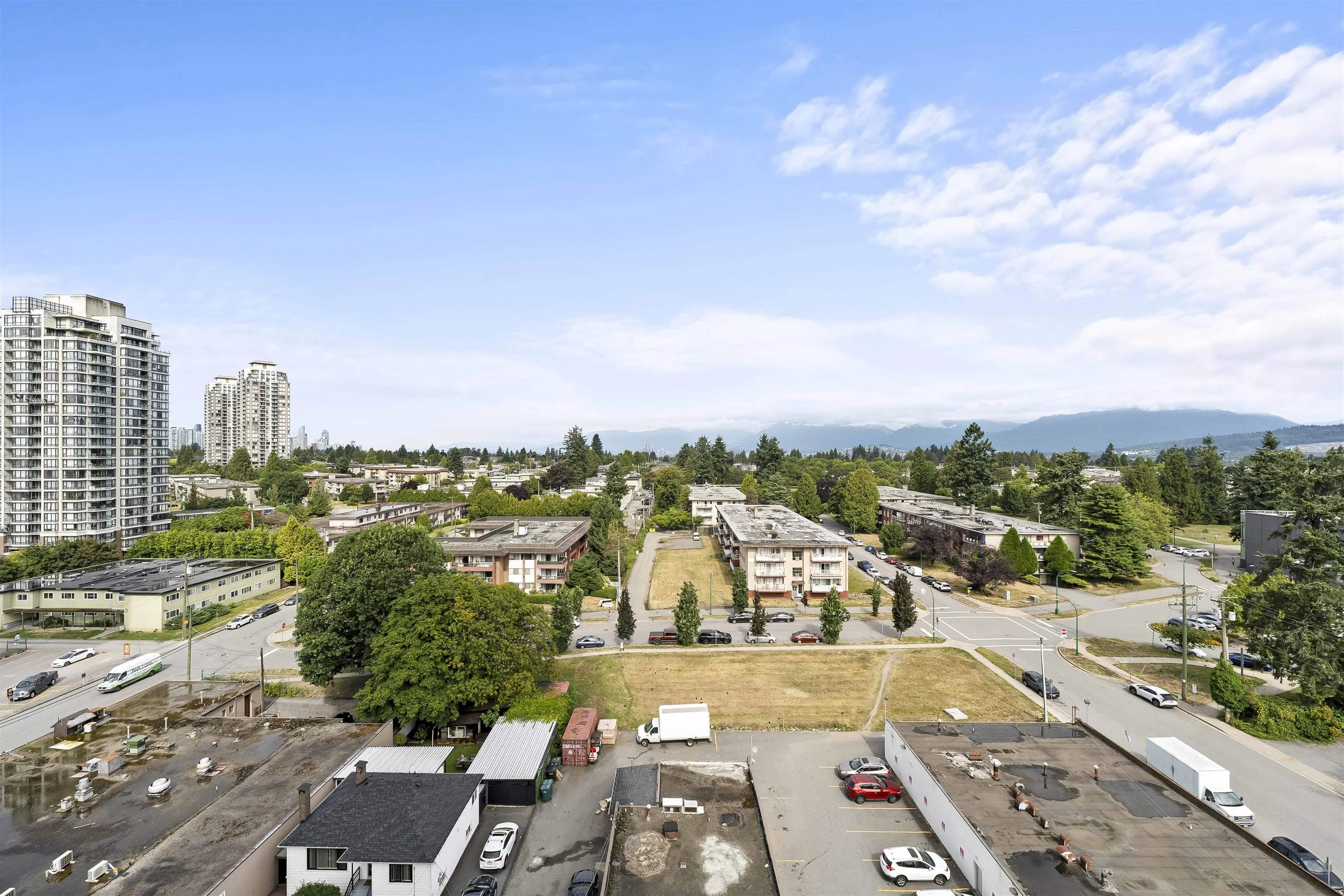 1005 7303 Noble Lane