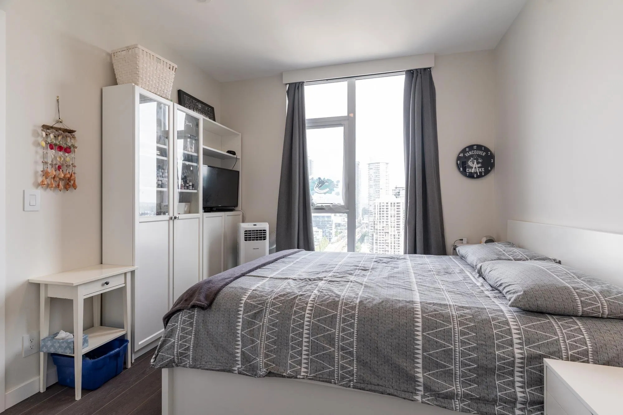 2707 4168 Lougheed Highway