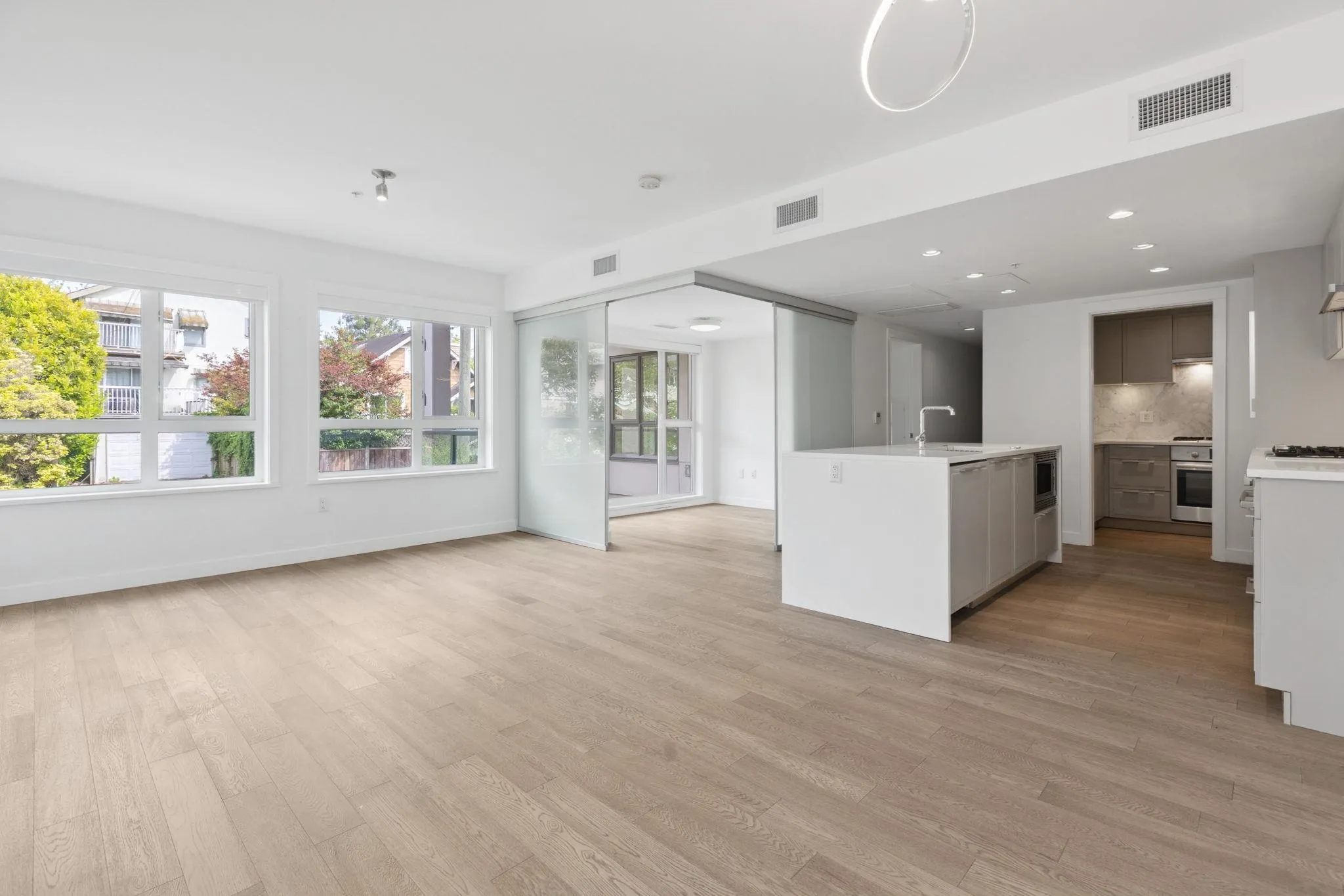 223 7828 Granville Street